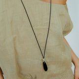 Noir Drop – Adjustable Black Onyx Teardrop Necklace - floysun