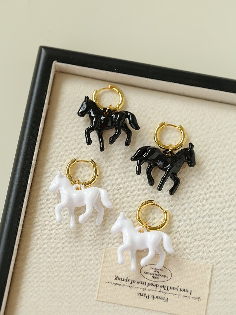 Nomadic Horse Enamel Drop Earrings – 3D Horse Design - floysun