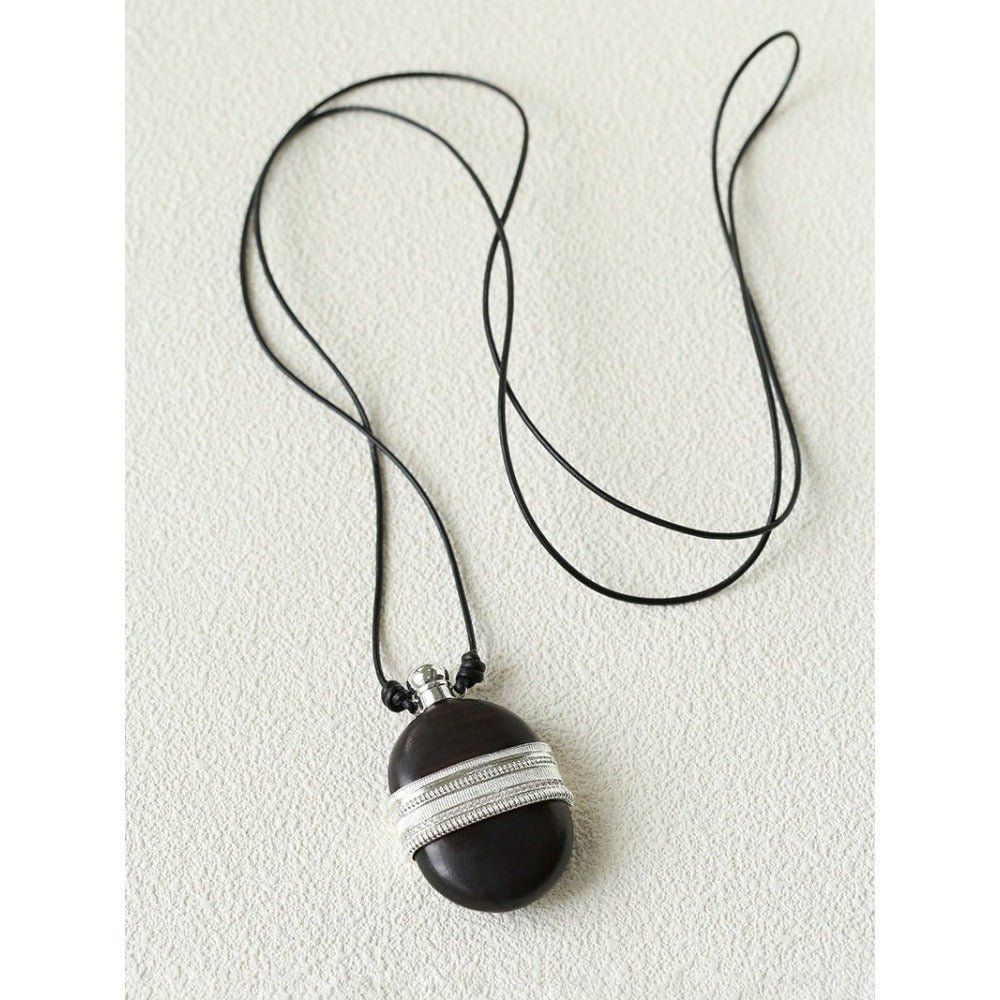 Nomadic Spirit Sandalwood Flask Necklace - floysun