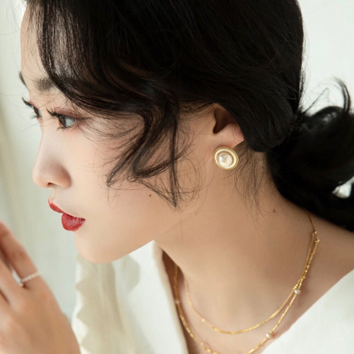 Oceanic Glow Mother of Pearl Earrings - floysun