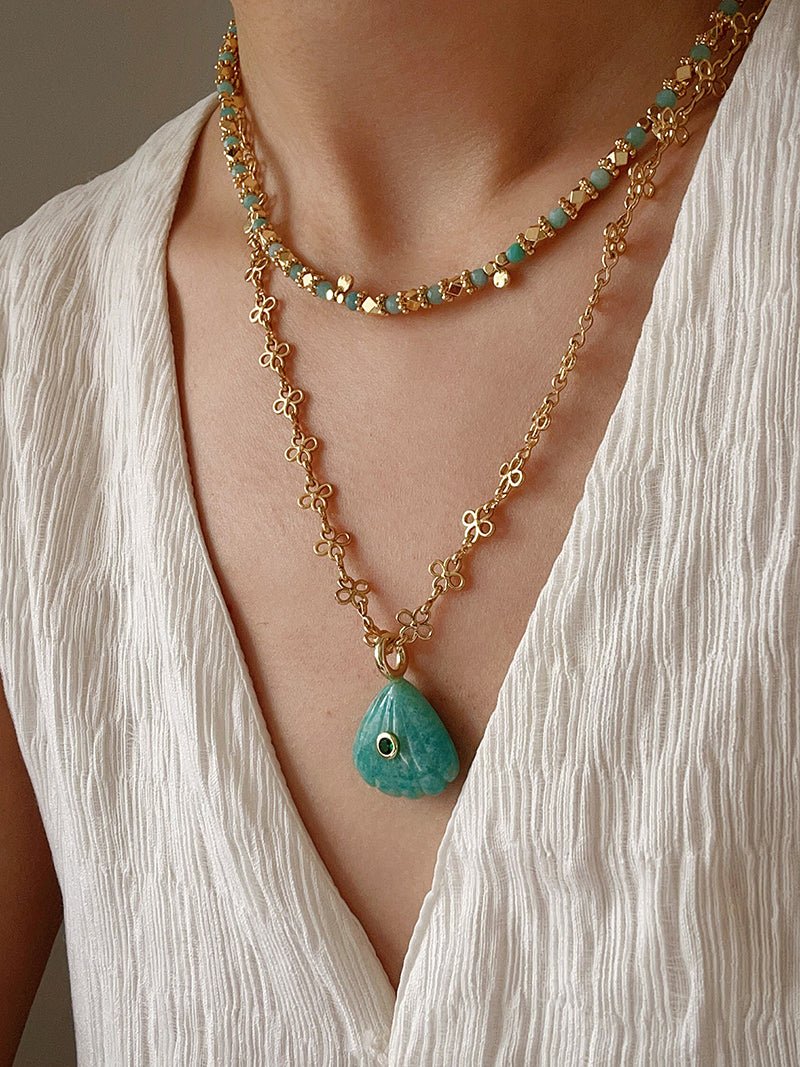 Oceanic Treasure Pendant | Vintage Lace Chain & Carved Amazonite Shell - floysun