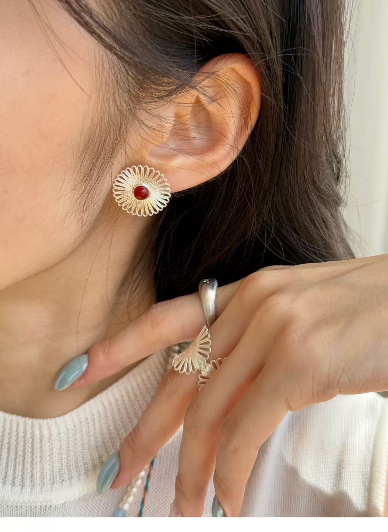 Oriental Sun Blossom Earrings - floysun