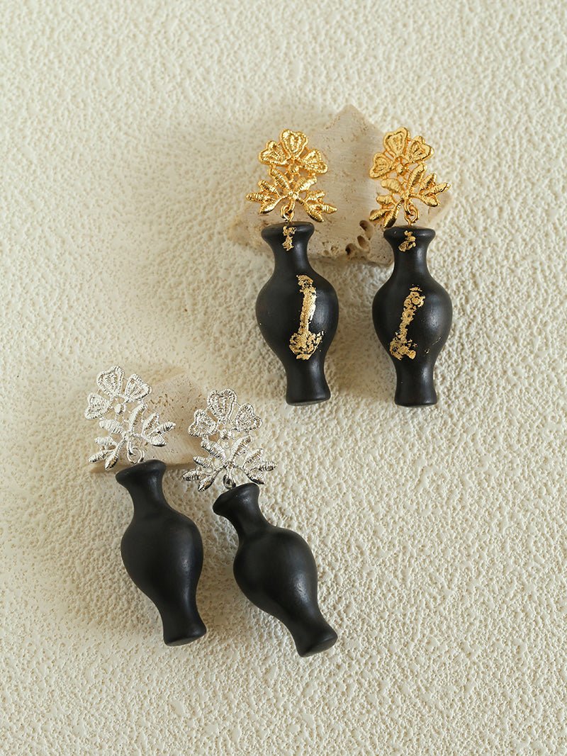 Original Design – Ebony Vase & Lace Vintage Aesthetic Earrings - floysun