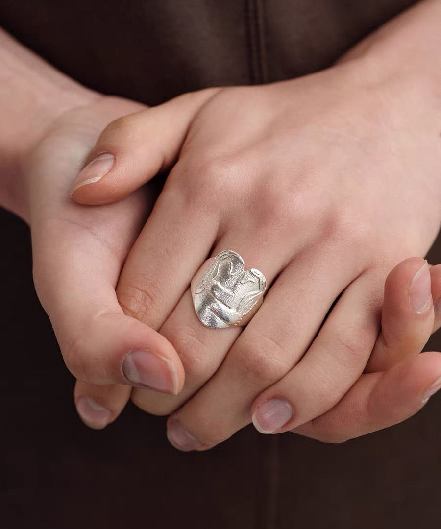 Original Design Embracing Heart Statement Ring - floysun