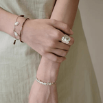 Original Design Embracing Heart Statement Ring - floysun