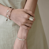 Original Design Embracing Heart Statement Ring - floysun