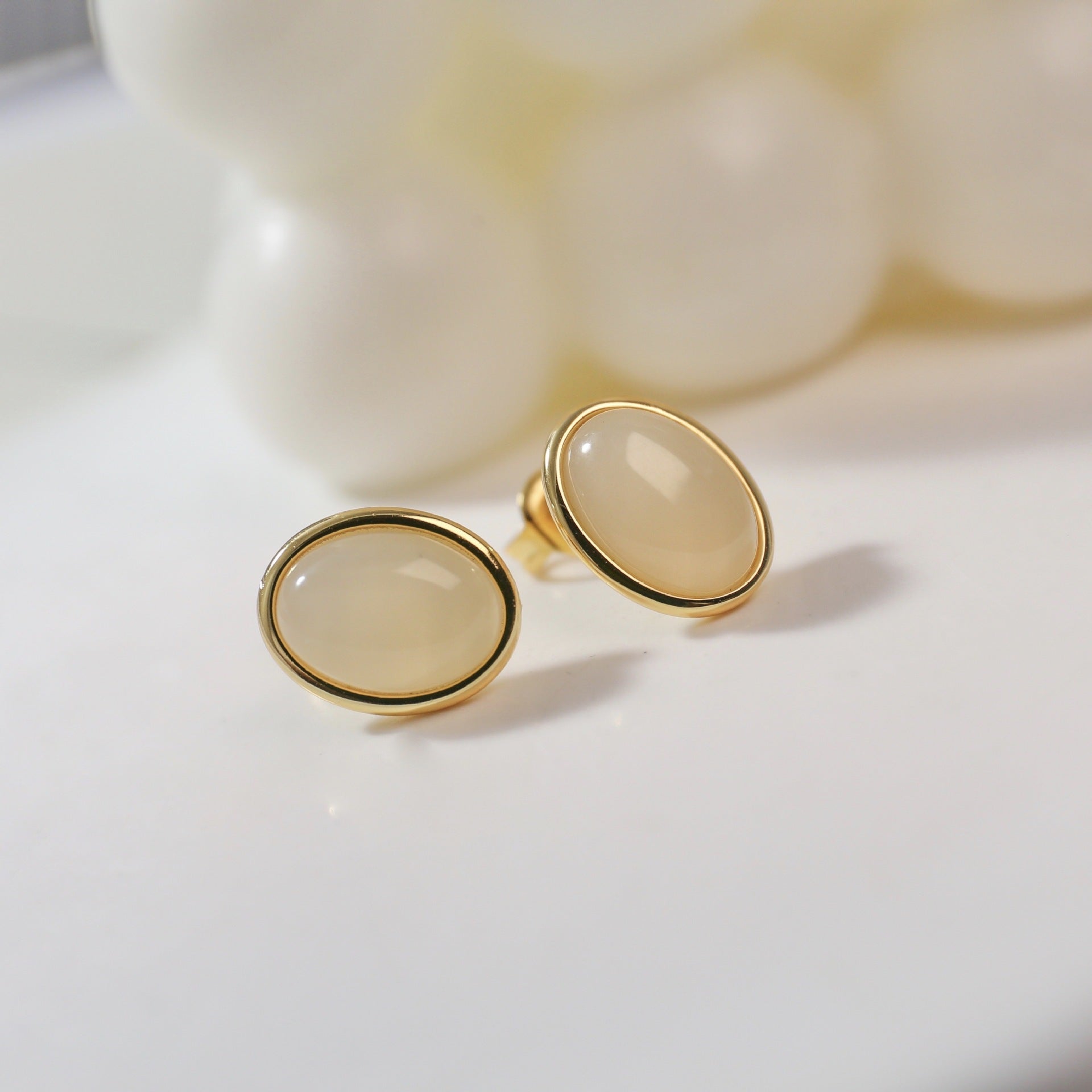 Oval Glass Stud Earrings - floysun
