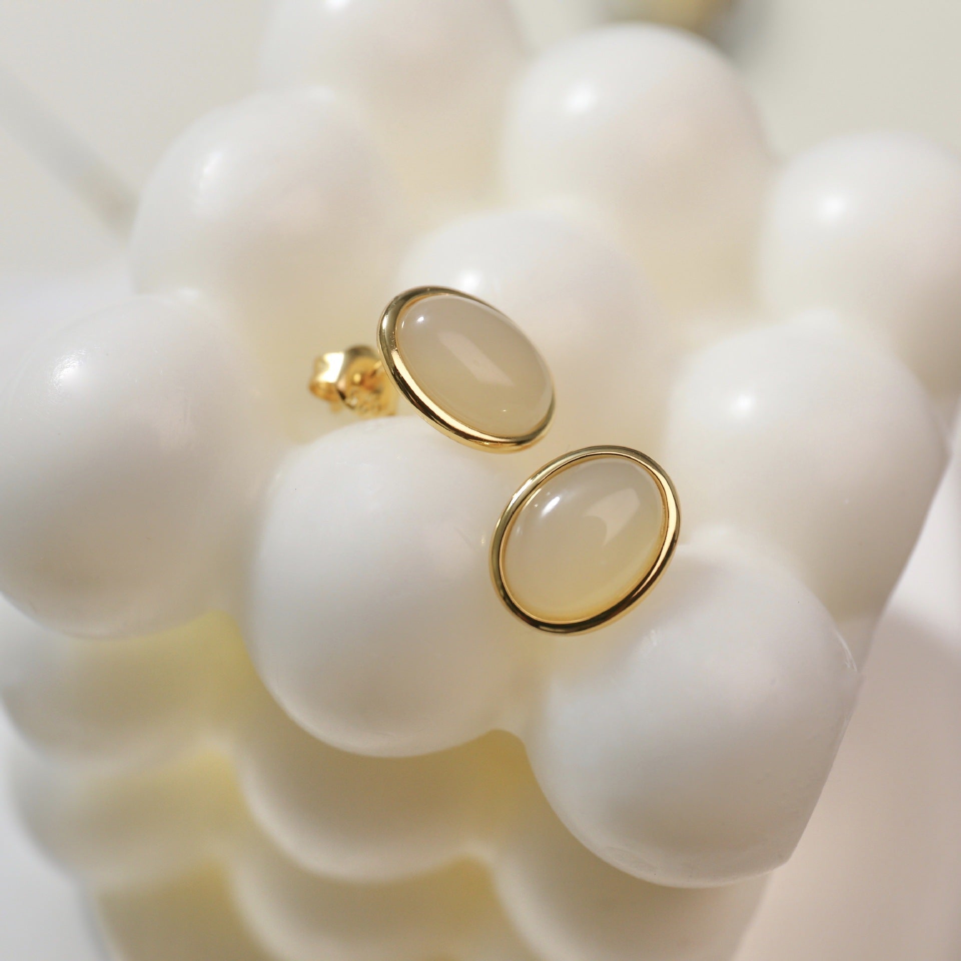 Oval Glass Stud Earrings - floysun
