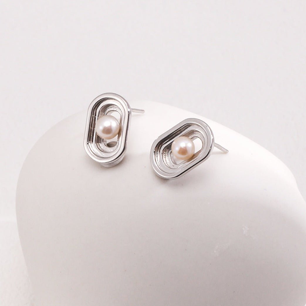 Oval Hollow Pearl Stud Earring - floysun