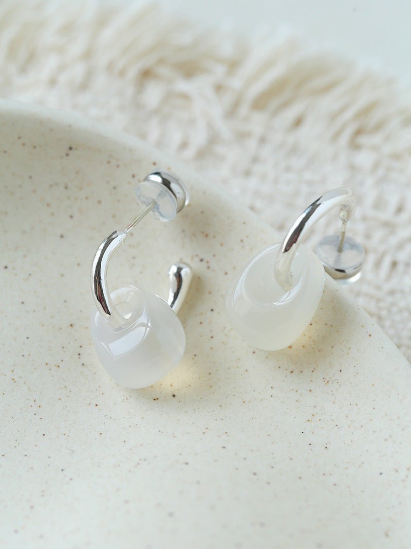 Oval Natural Red Agate And White Agate C-Shaped Earrings - floysun