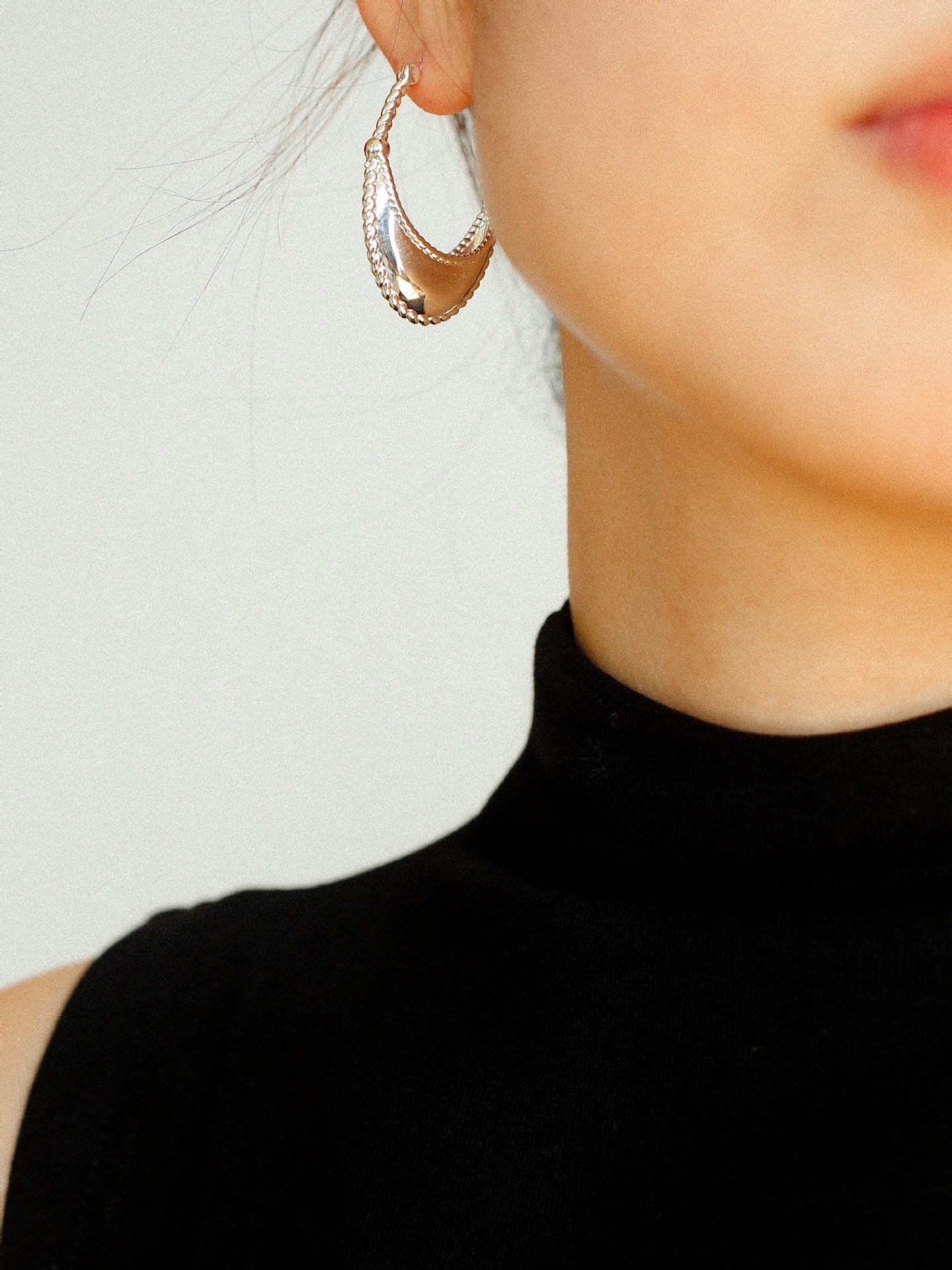 Oval U - Shaped Geometric Earrings - floysun