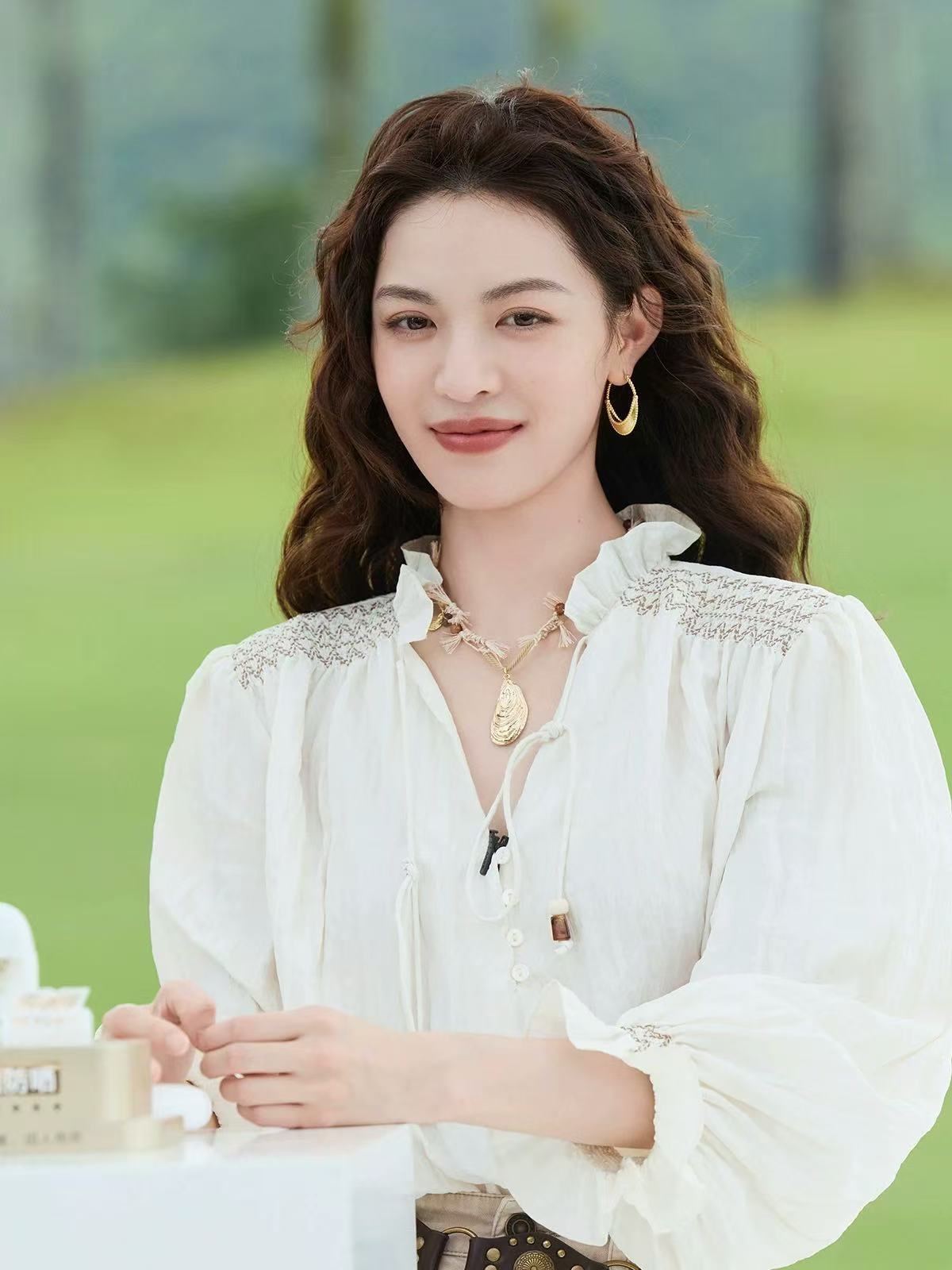 Oval U - Shaped Geometric Earrings - floysun