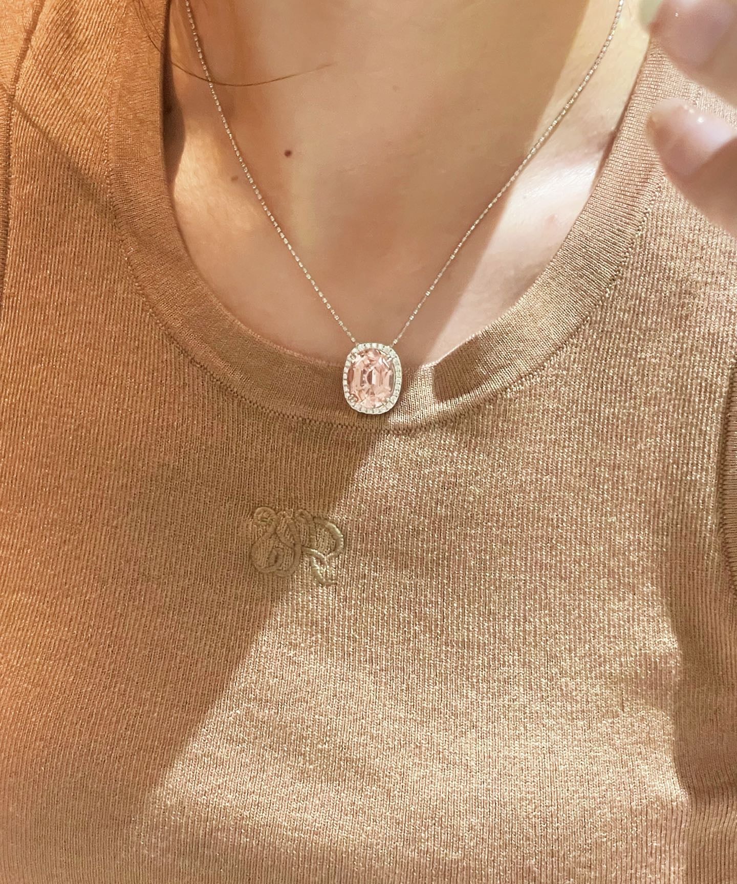 Papaya Sunset Pavé Cushion Necklace - floysun