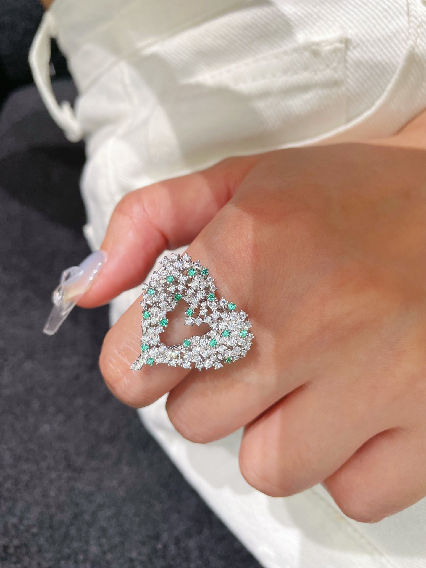 Paraiba-Colour Gradient Sparkling Heart Statement Ring - floysun