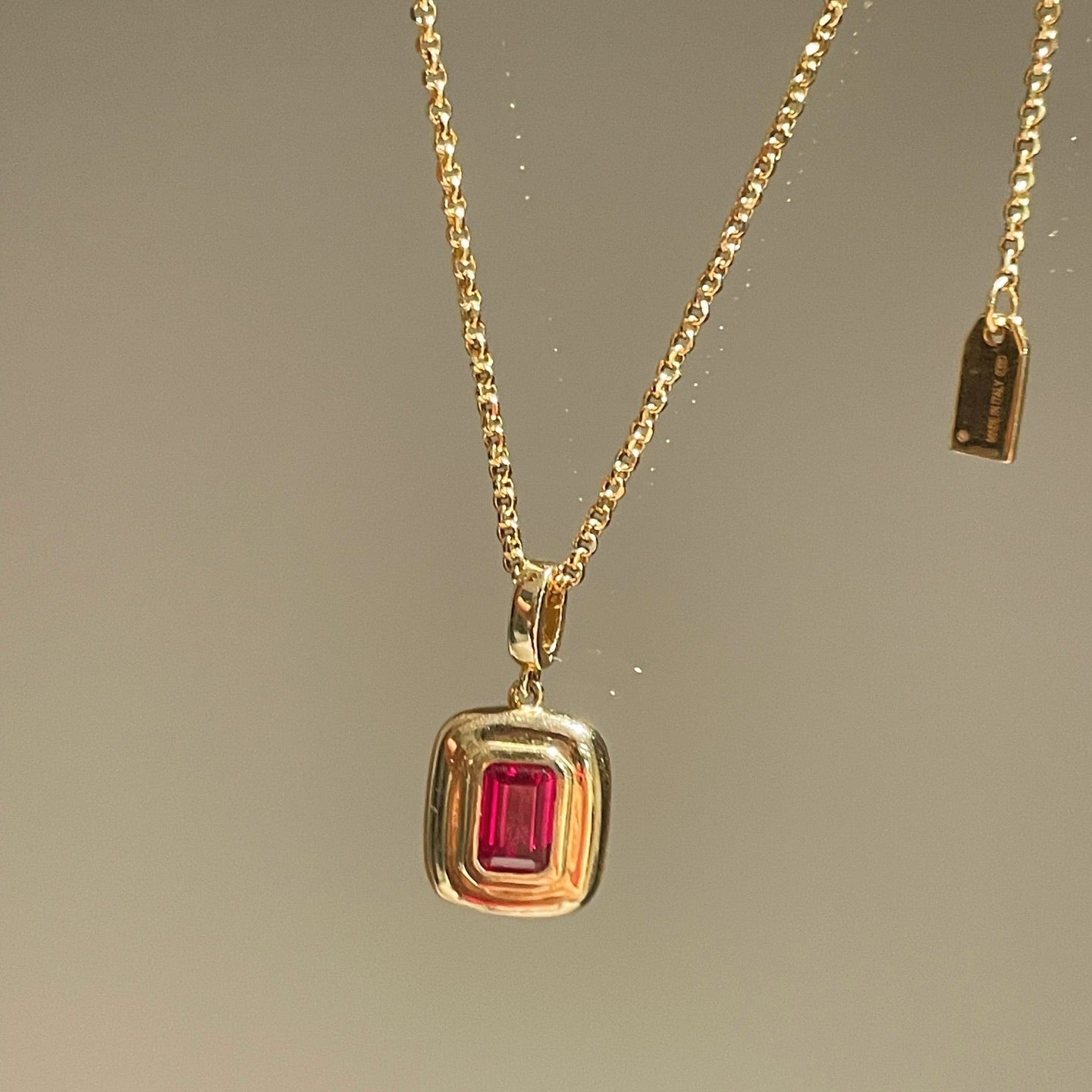Petite Ruby Square Pendant Necklace - floysun