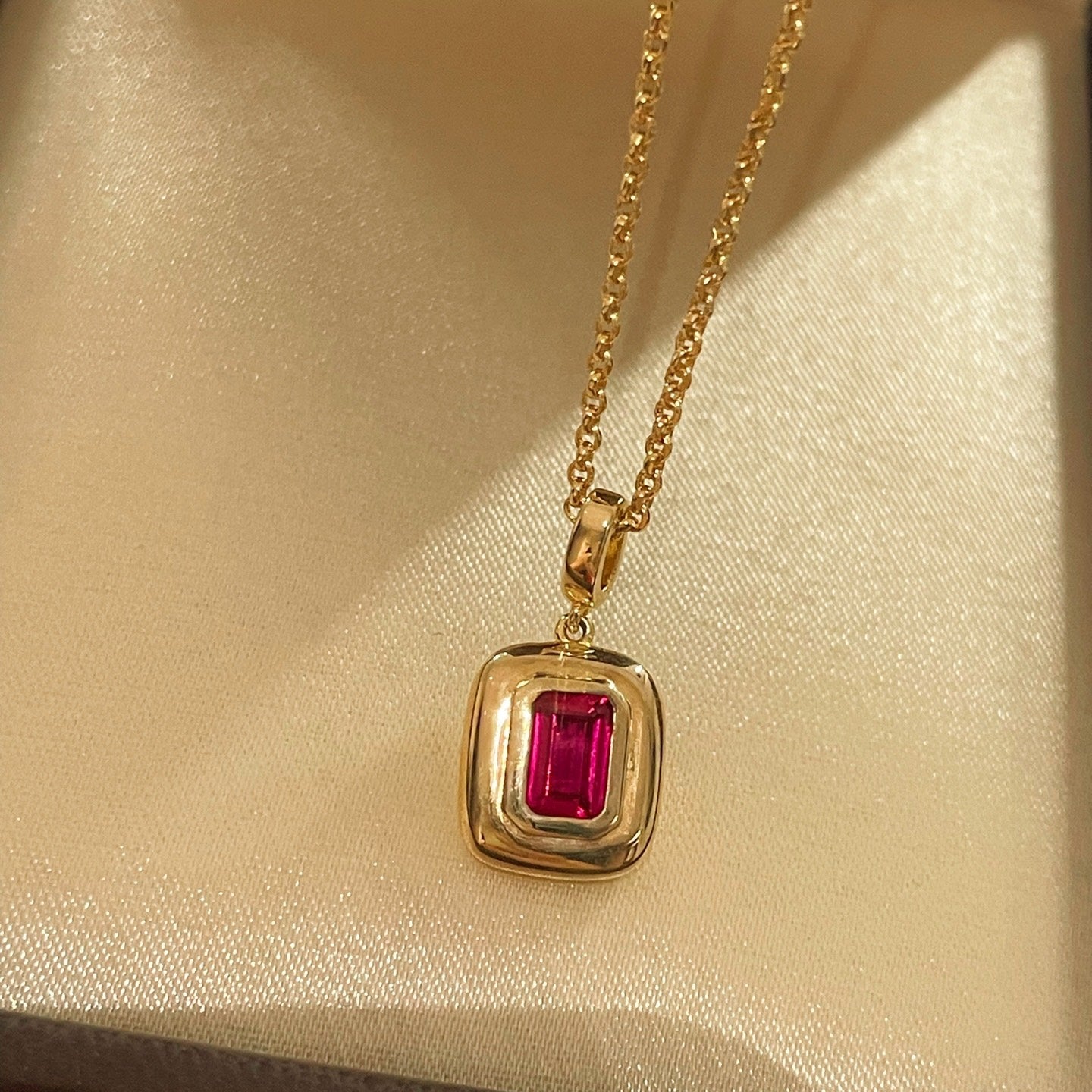 Petite Ruby Square Pendant Necklace - floysun