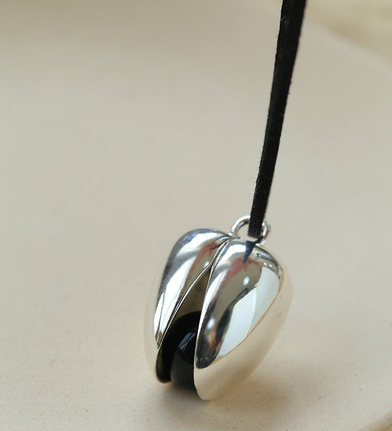 Pistachio Bloom & Onyx Black Cord Pendant Necklace - Silver - floysun