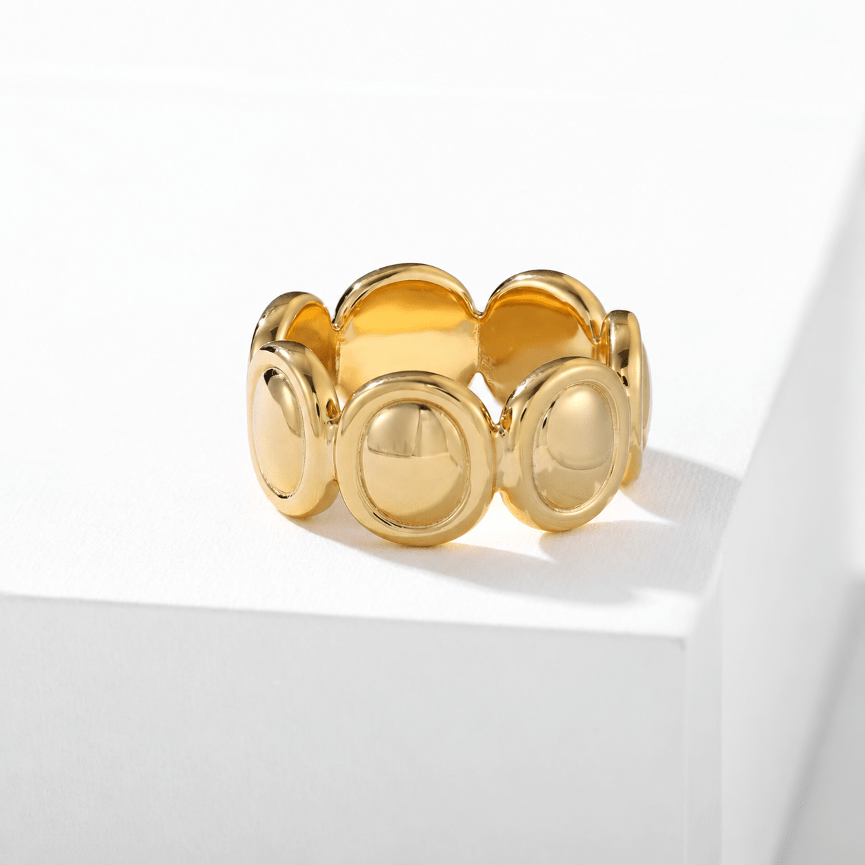 Polished Oval Sculptural Band Ring - floysun