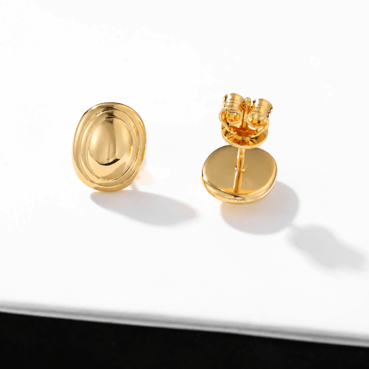 Polished Oval Sculptural Stud Earrings - floysun