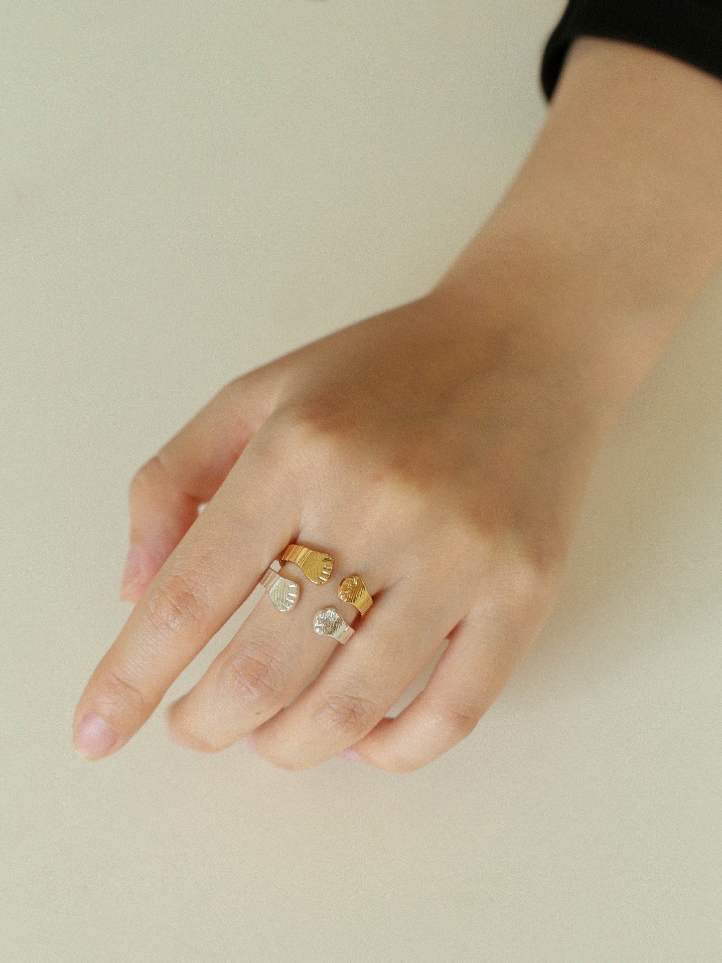 Poseidon Open Ring - floysun