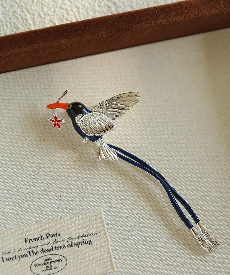 Princess - Inspired Enamel Magpie Brooch - floysun
