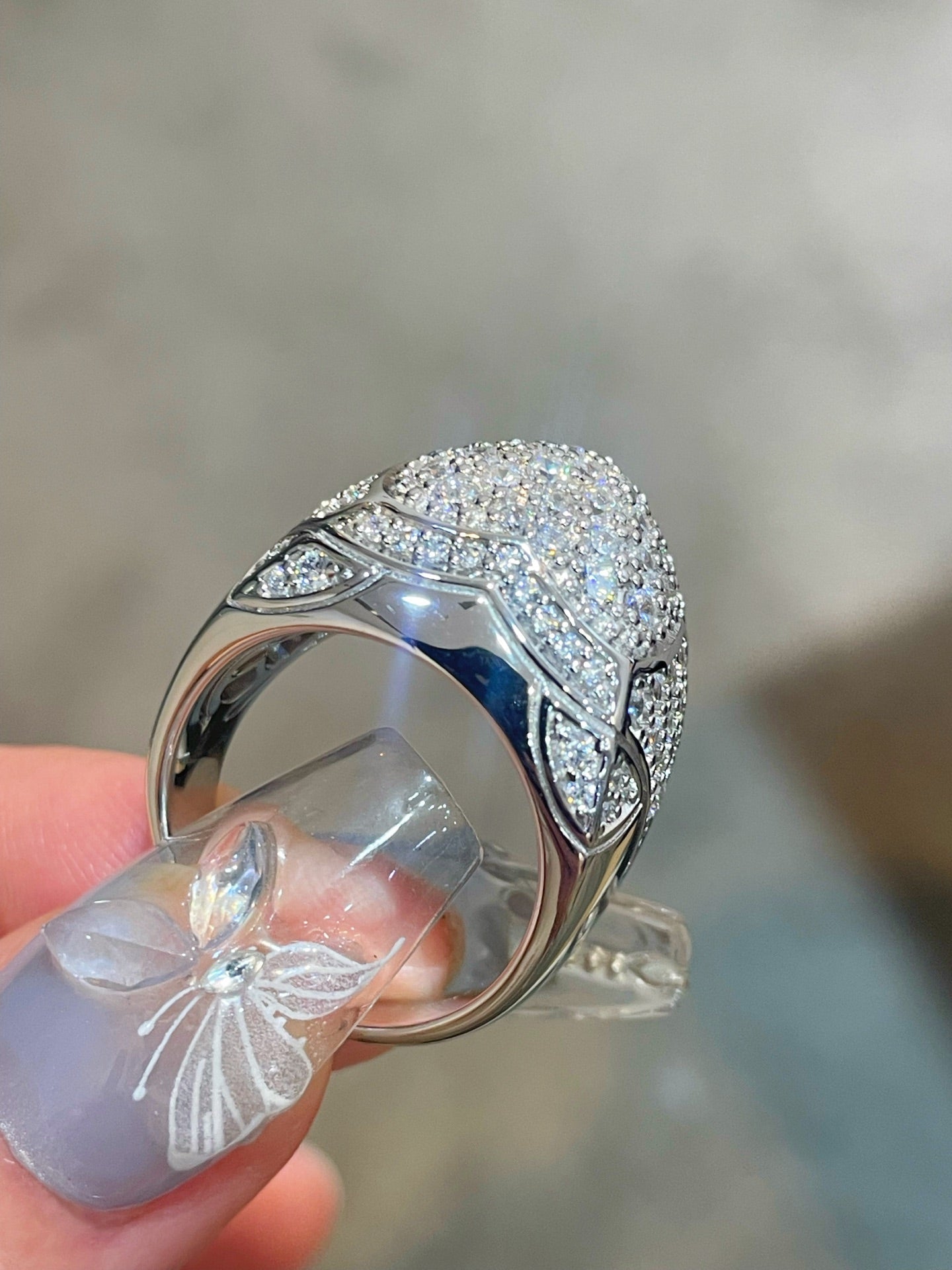 Pyramid Pavé Diamond Simulant Statement Ring - floysun