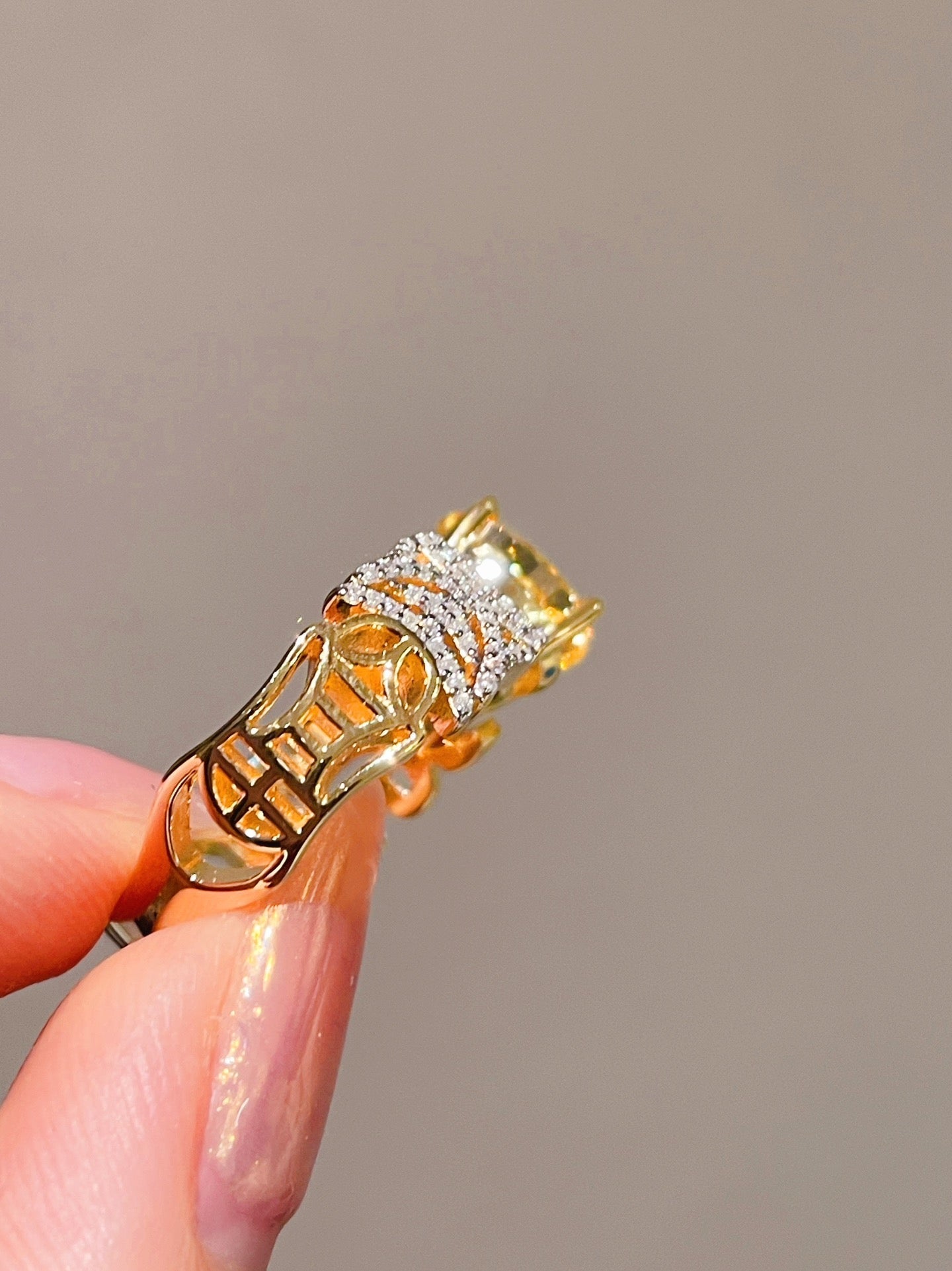 Radiant Yellow Diamond Egg - Shaped Ring - floysun
