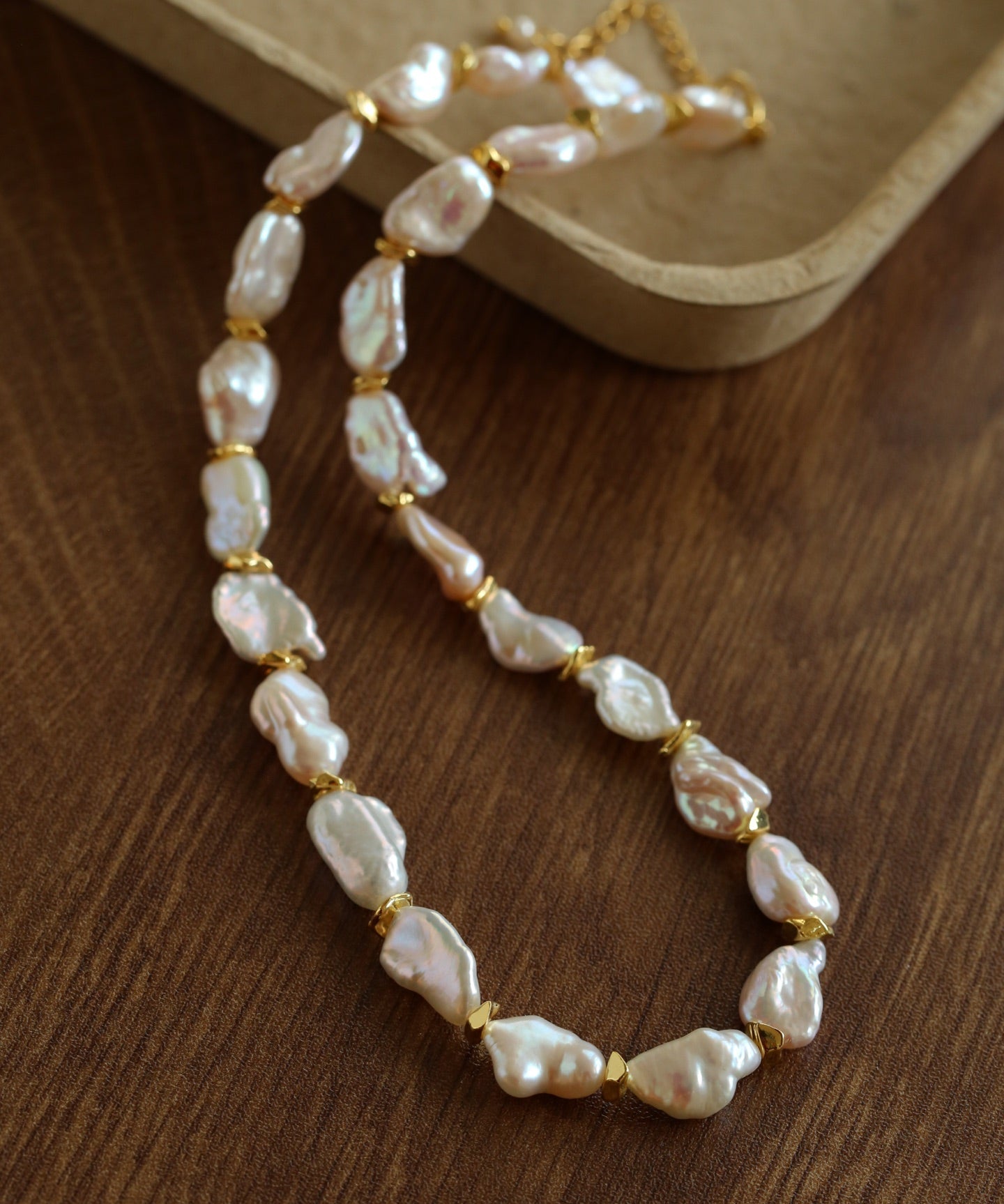 Reconstituted Baroque Pearl Beaded Necklace | Unique Luminous Design - floysun
