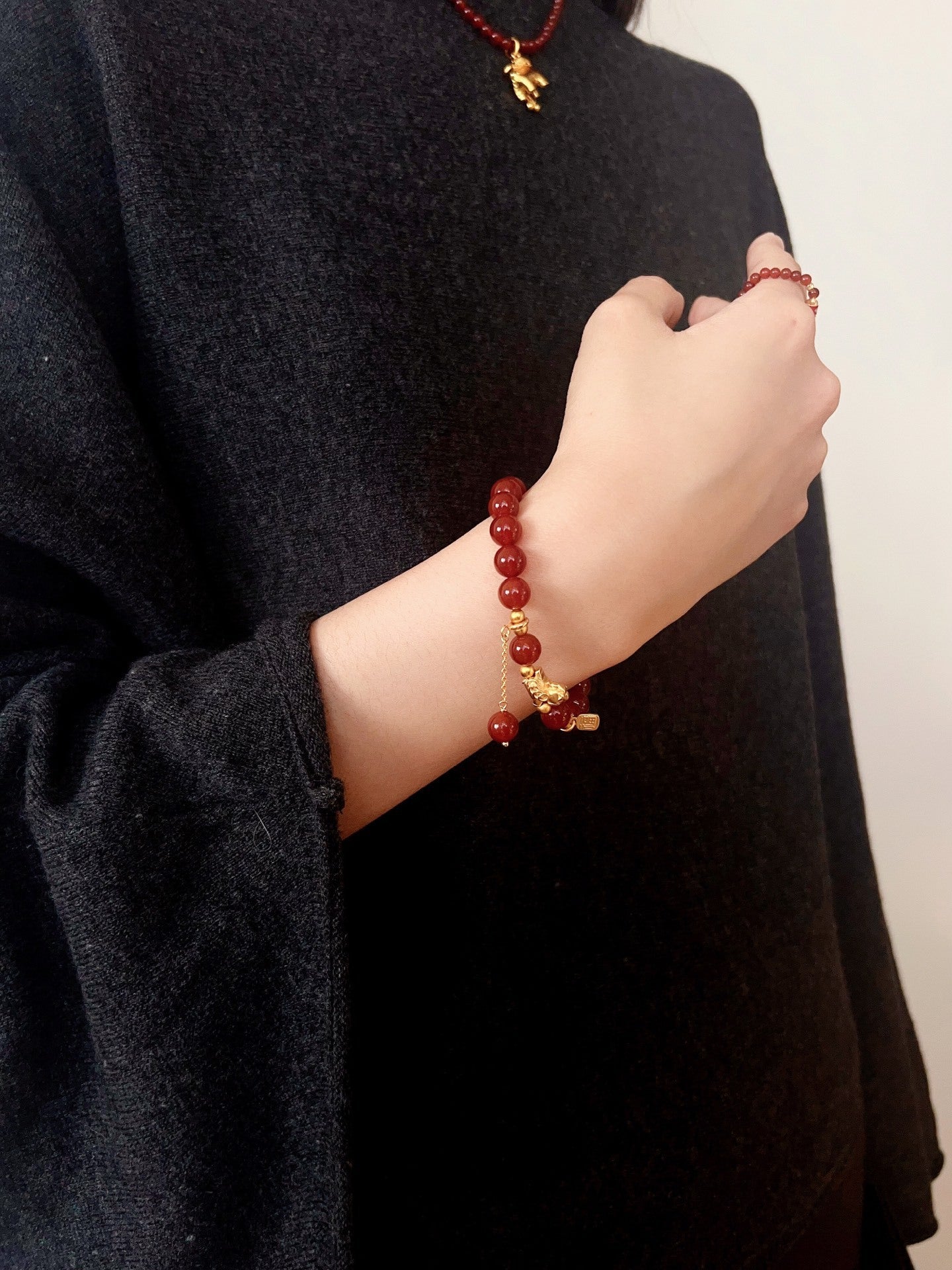 Red Agate Lucky Horse Bracelet - floysun