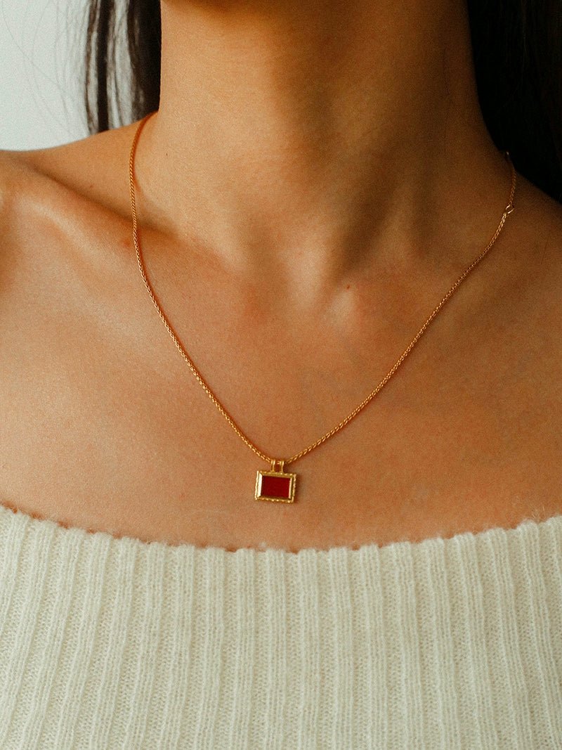 Red Agate Pendant Twisted Rope Chain Necklace - floysun