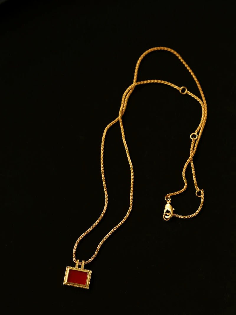 Red Agate Pendant Twisted Rope Chain Necklace - floysun