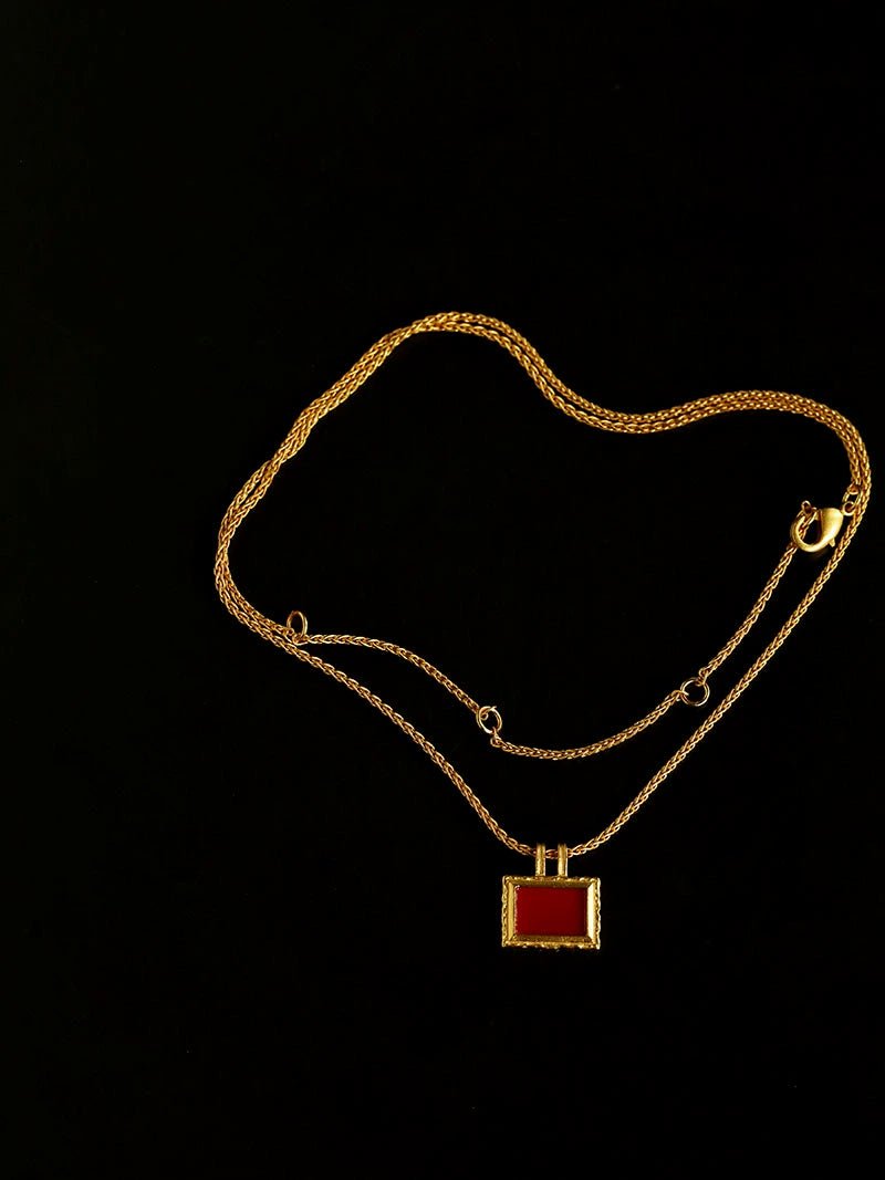 Red Agate Pendant Twisted Rope Chain Necklace - floysun