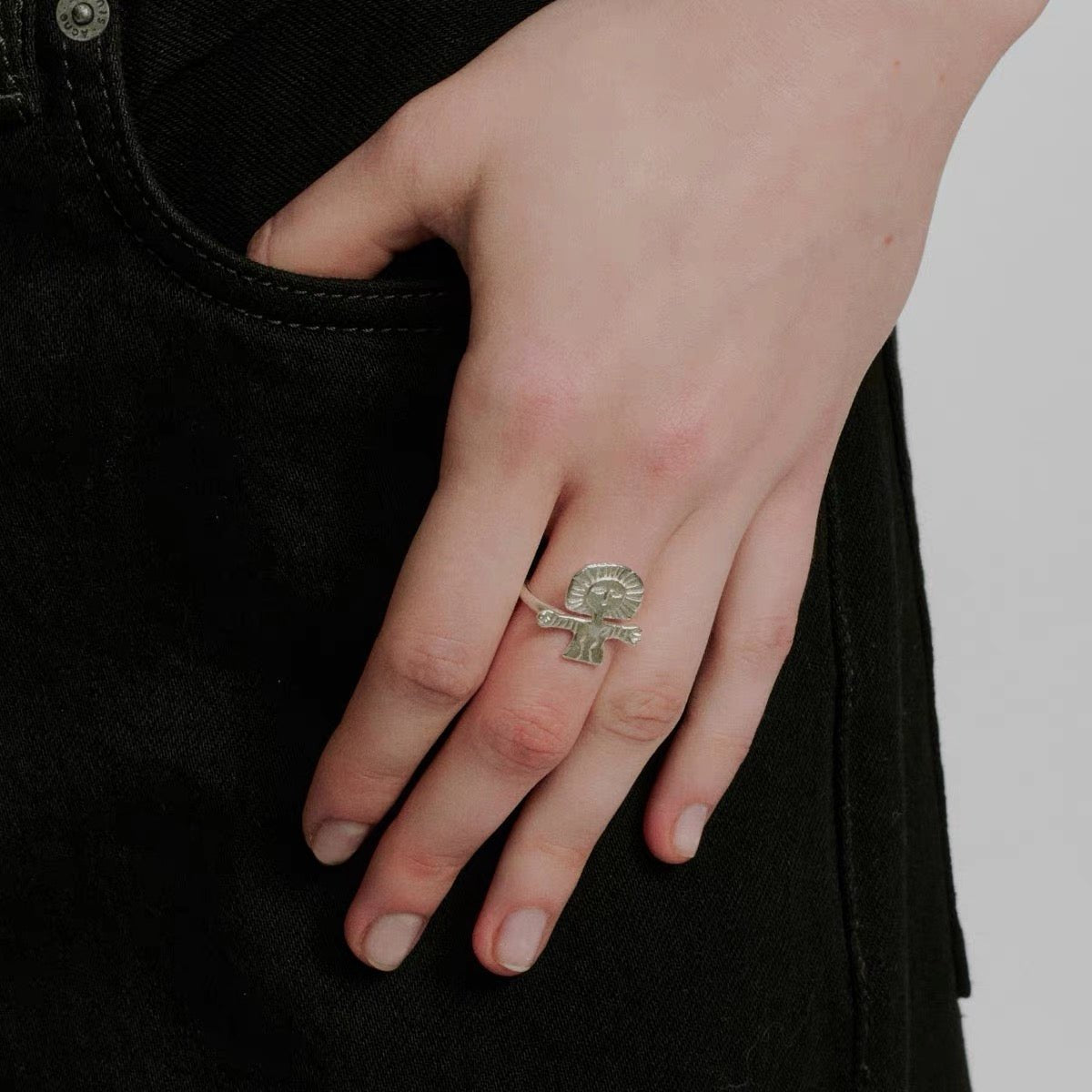 Retro Coastal Trident Band Ring - Handcrafted S925 Sterling Silver Hammered Statement Ring - floysun