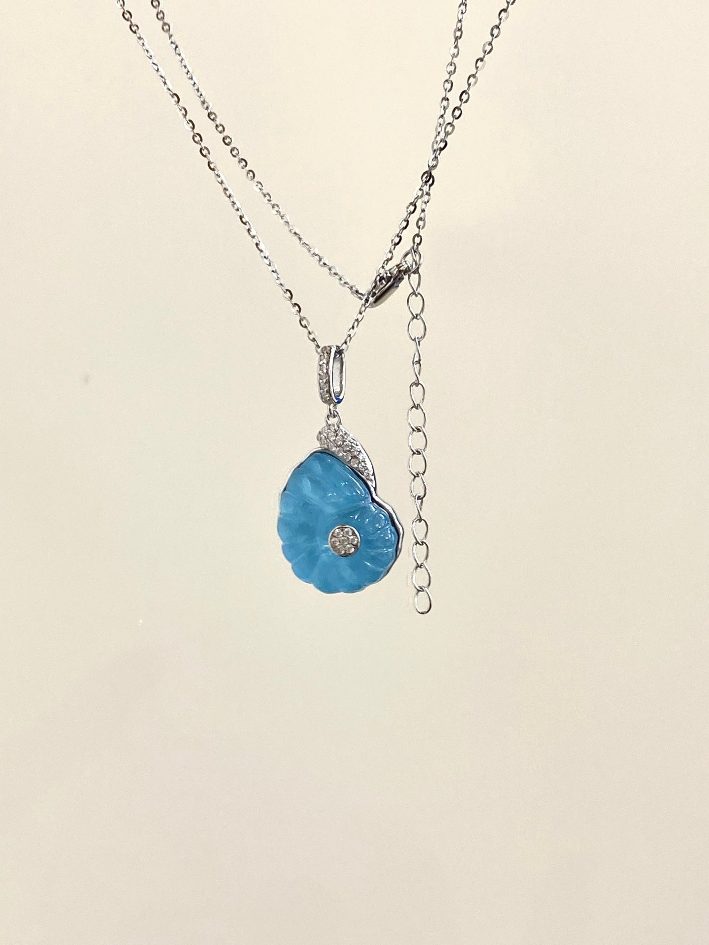 Retro Nautical - Style Conch Pendant Necklace — Natural Crystal Necklace - floysun