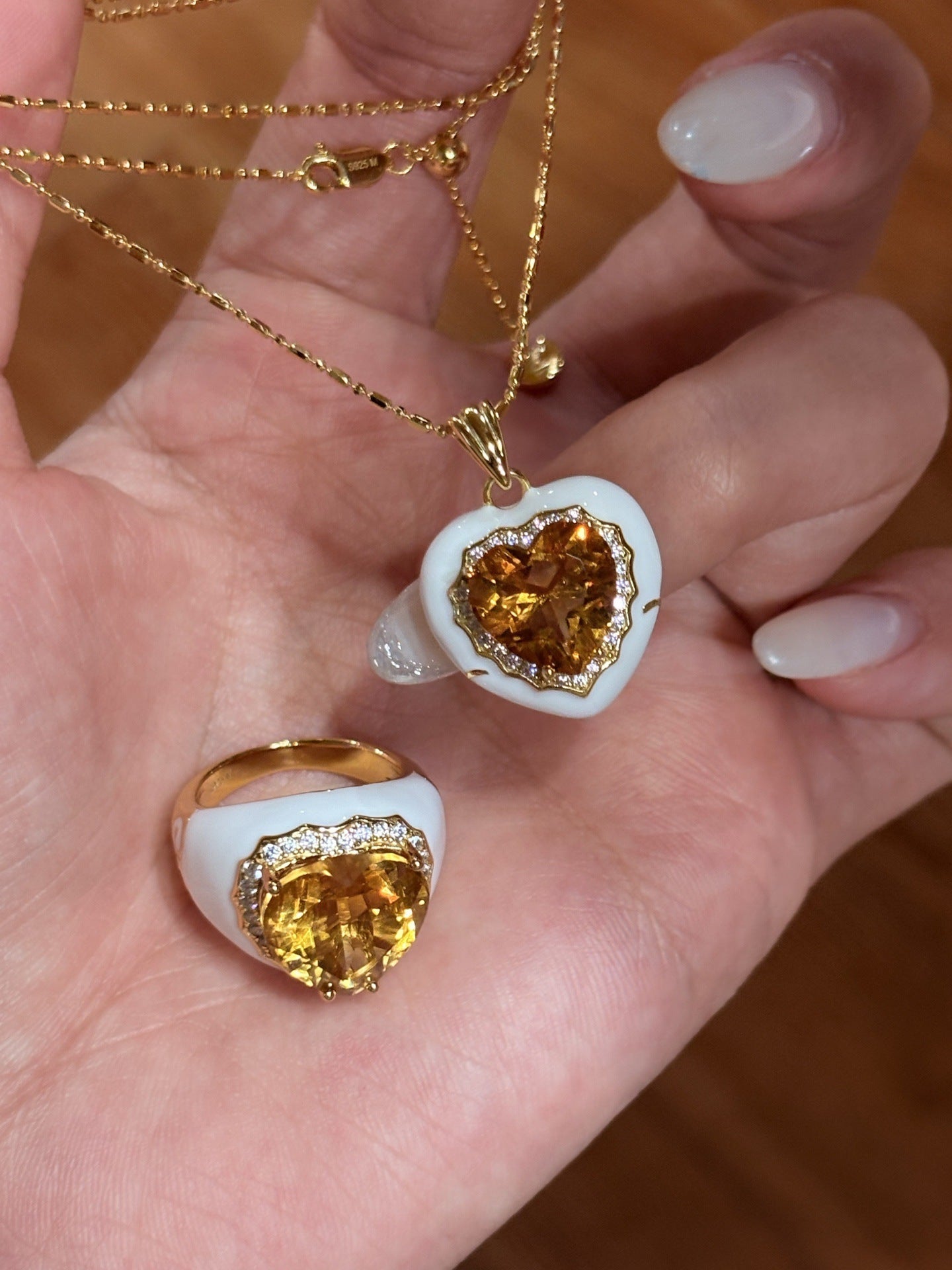 Retro Old Money Heart Citrine Statement Ring - Textured 18K Gold Plated S925 Silver Band - floysun