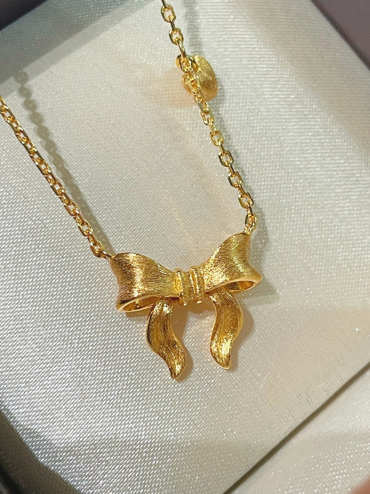 Reversible Bow Pendant Necklace - floysun