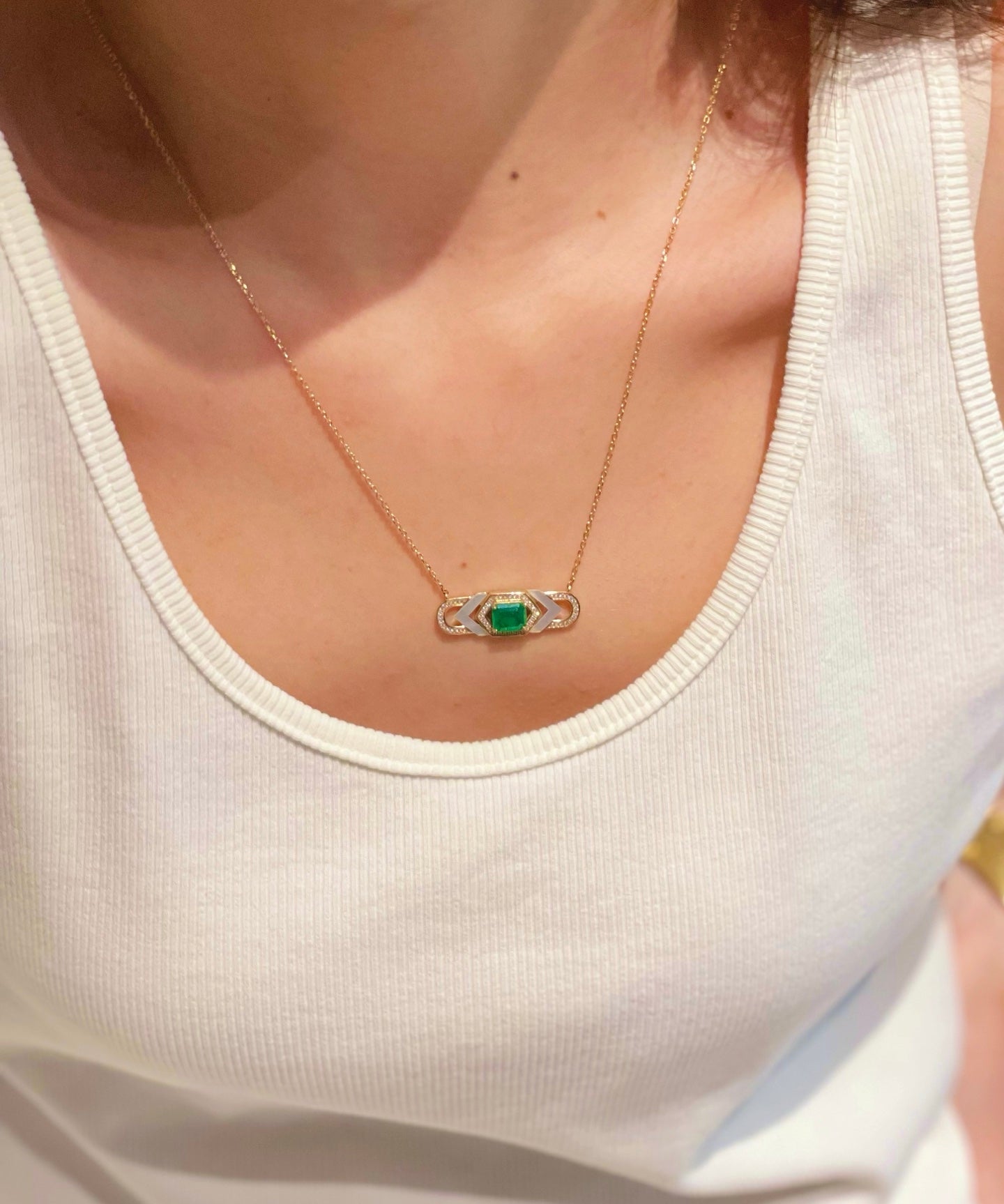 Rhombus Emerald & White Mother of Pearl Necklace - floysun