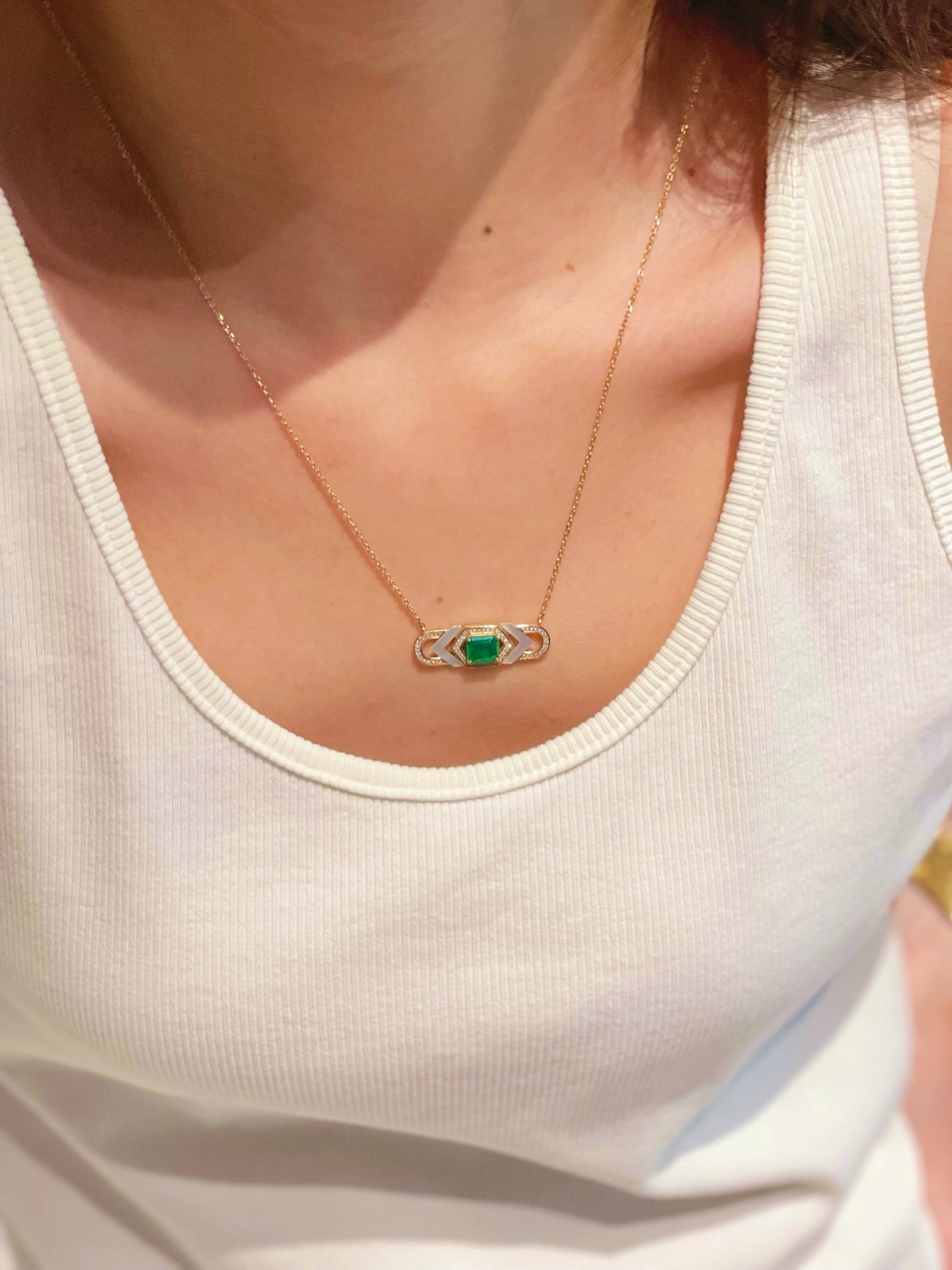 Rhombus Emerald & White Mother of Pearl Necklace - floysun