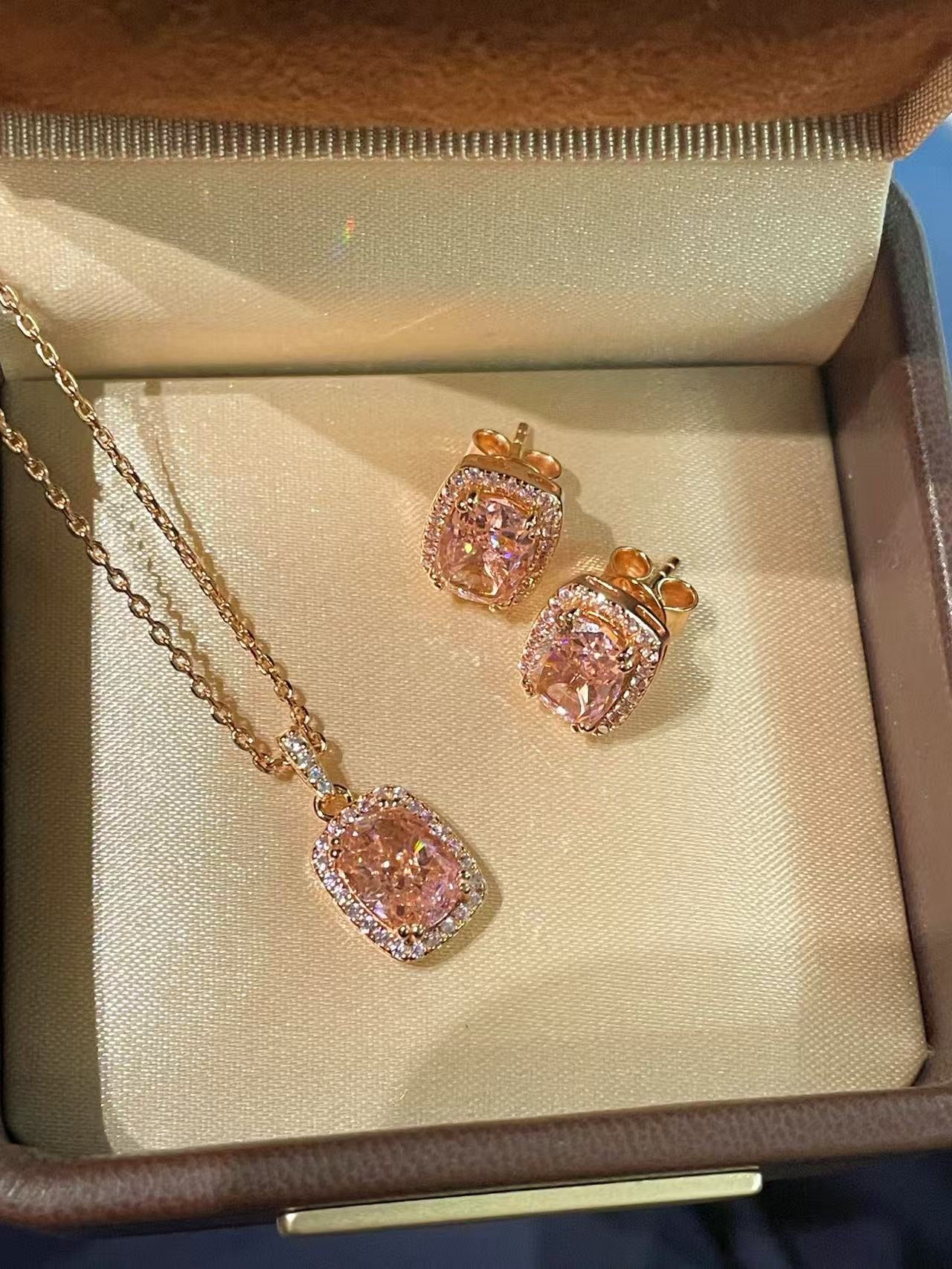 Romantic Cushion Cut Synthetic Pink Diamond Sugar Cube Necklace - floysun