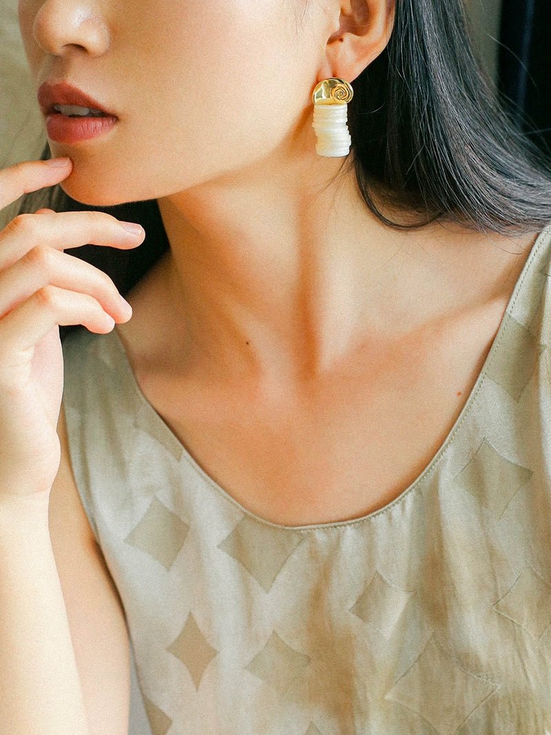 Romantic Ocean White Shell Conch Earrings - floysun