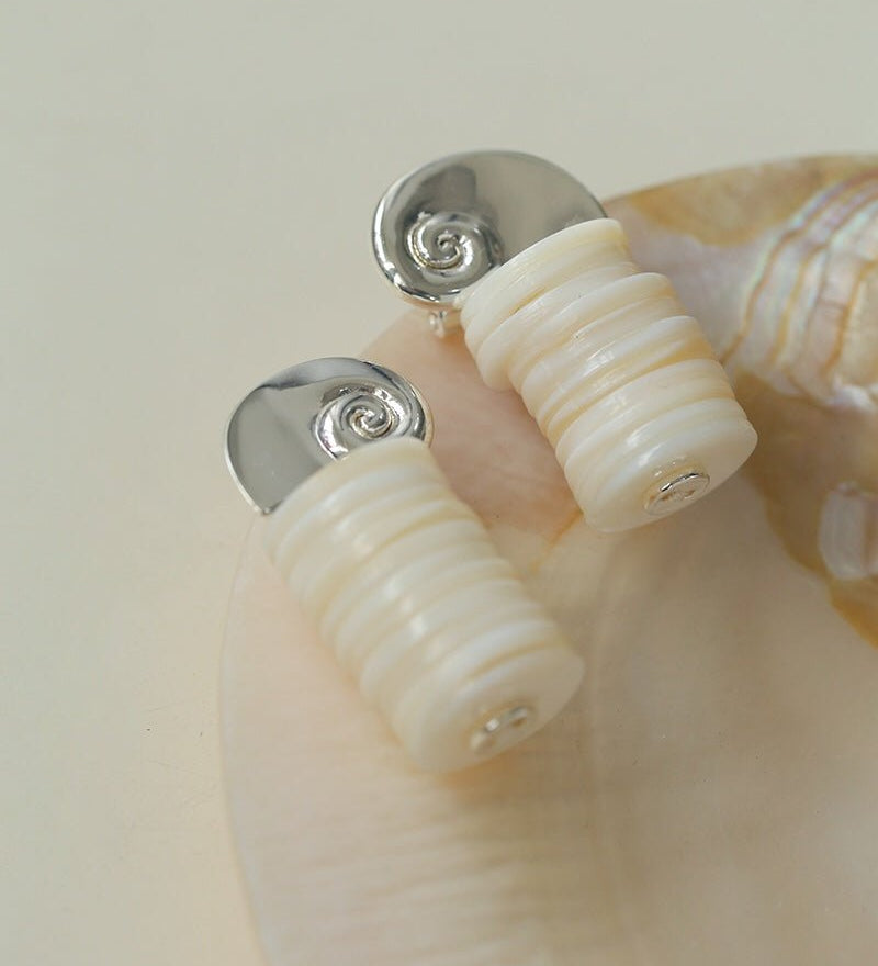 Romantic Ocean White Shell Conch Earrings - floysun