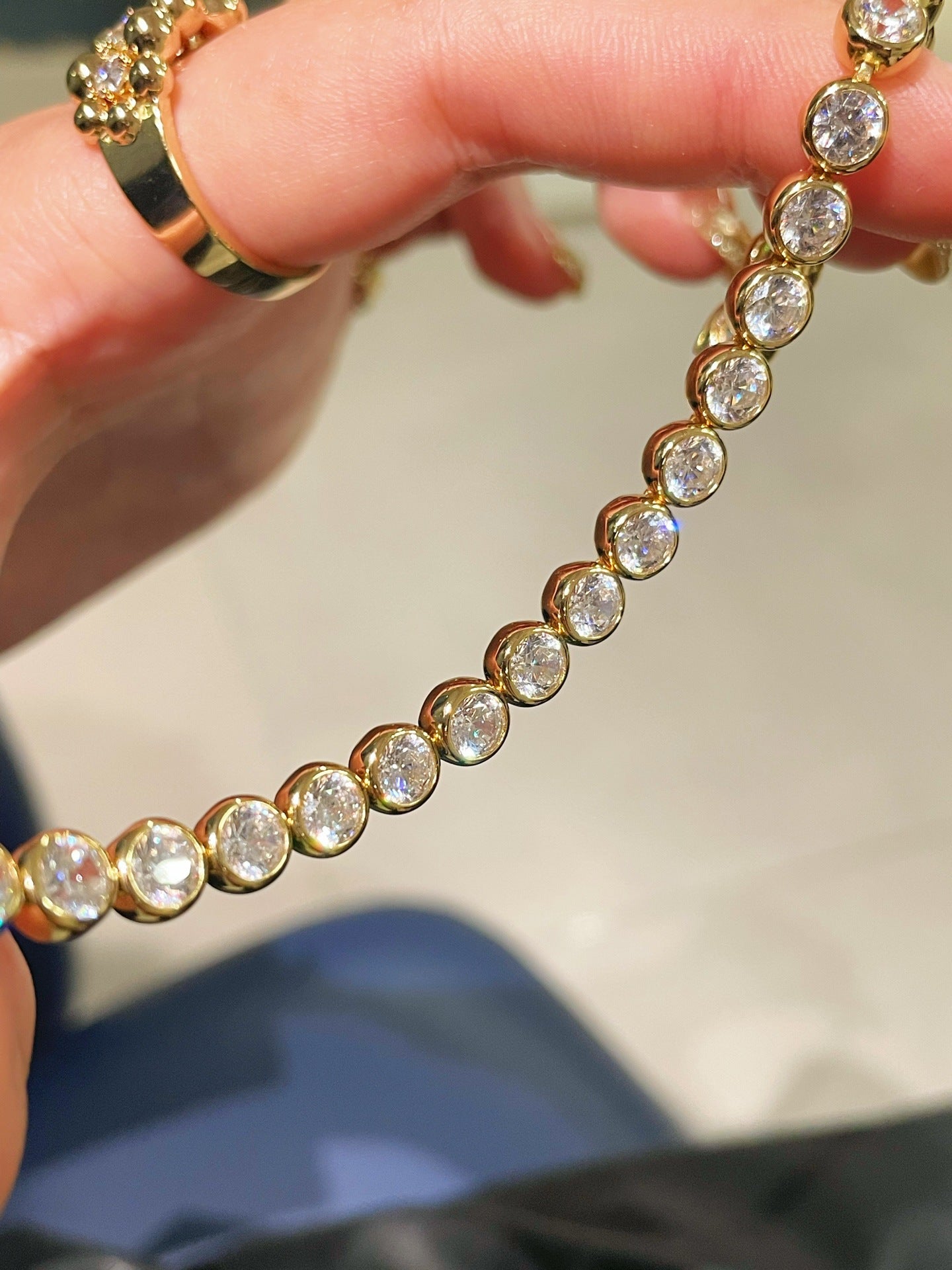 Round Bezel Tennis Bracelet - floysun