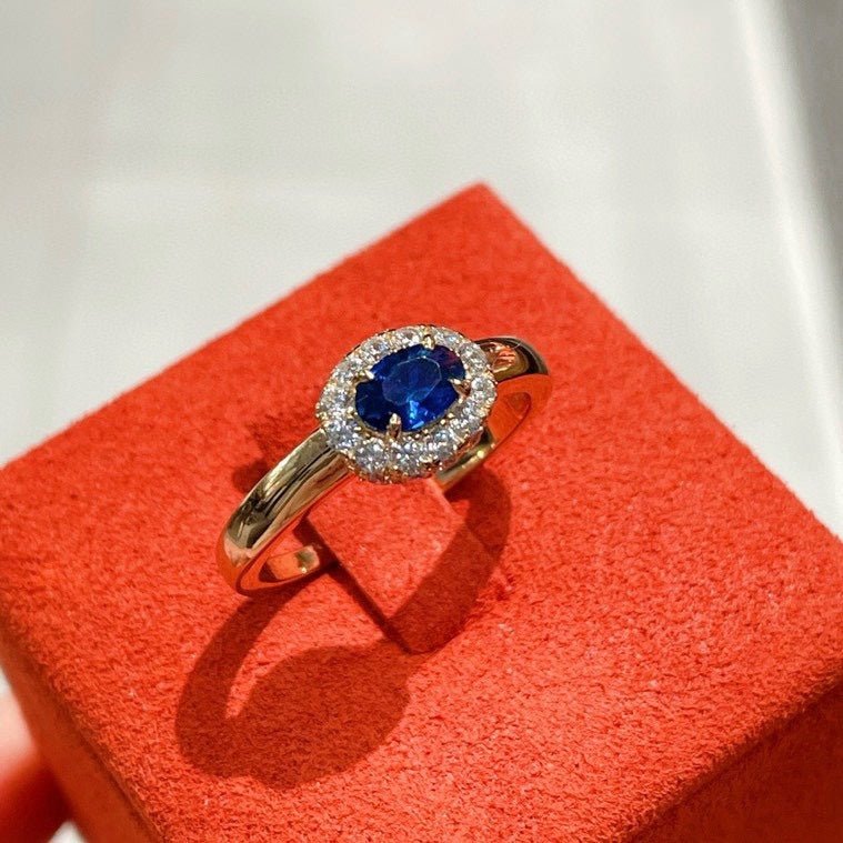 Royal Blue Sparkling Sapphire Ring - floysun