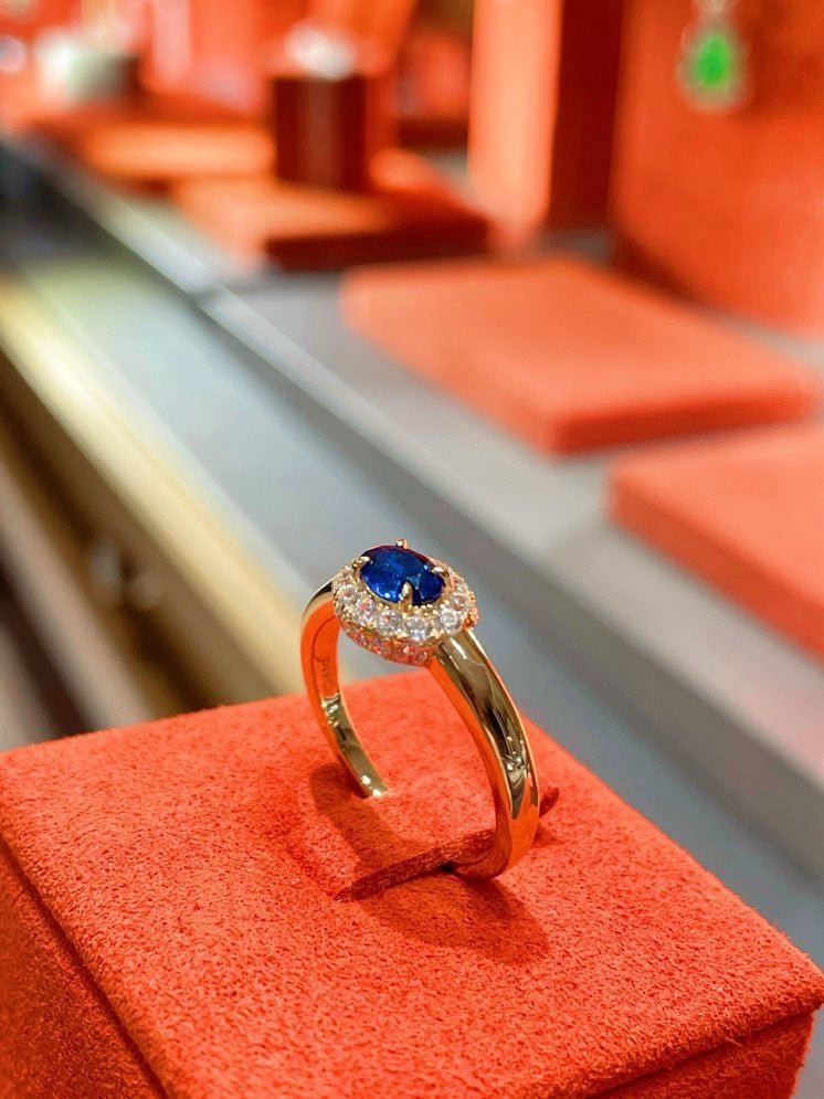 Royal Blue Sparkling Sapphire Ring - floysun