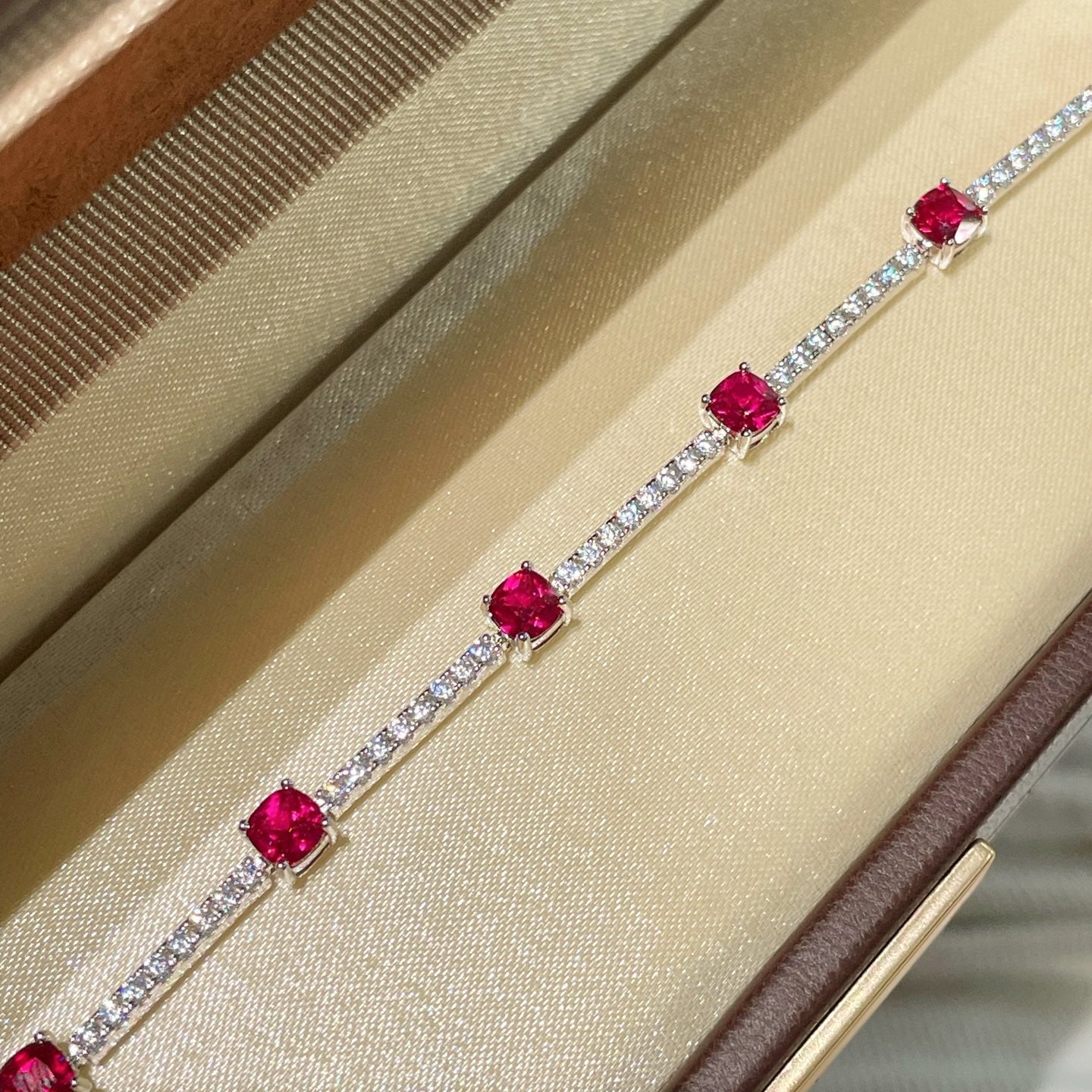 Ruby T - Bar & Diamond Accent Bracelet - floysun