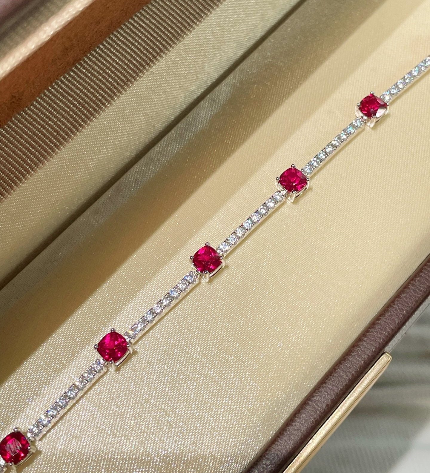Ruby T - Bar & Diamond Accent Bracelet - floysun