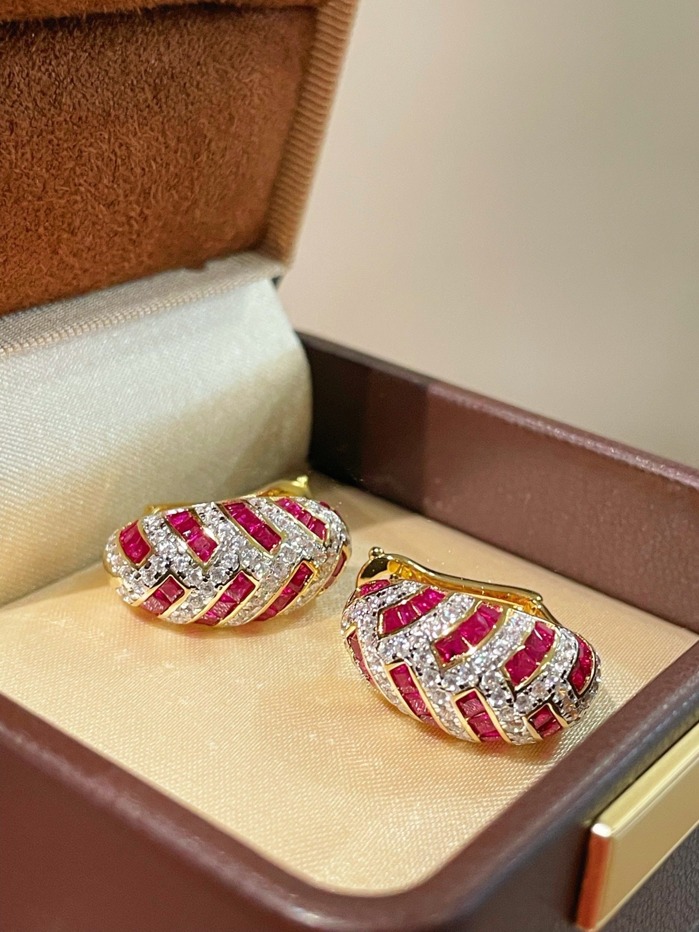 Ruby Zircon Huggie Earrings - floysun