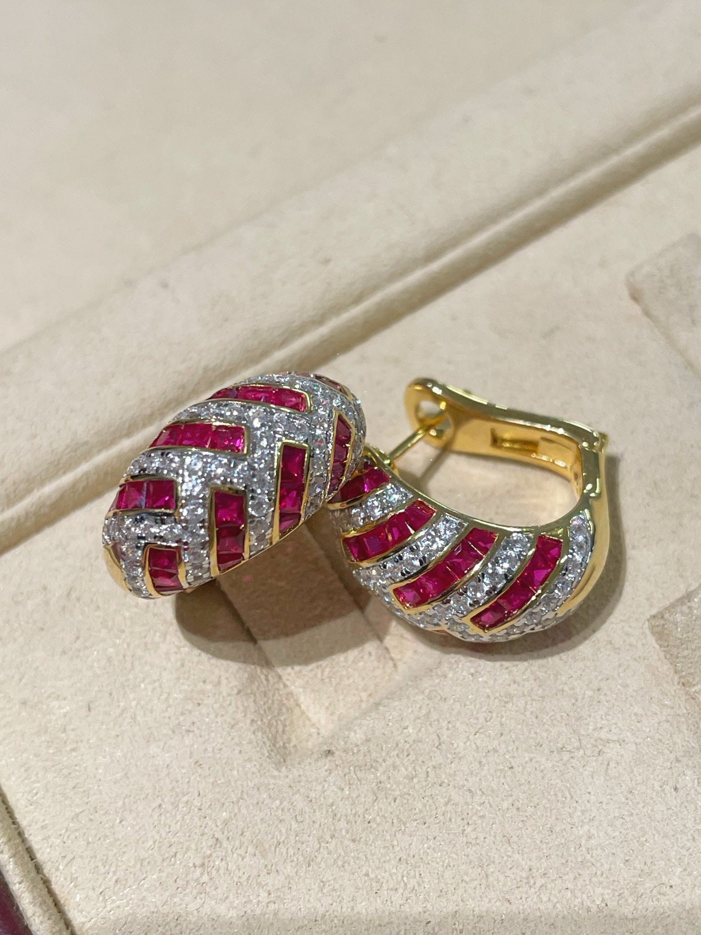 Ruby Zircon Huggie Earrings - floysun