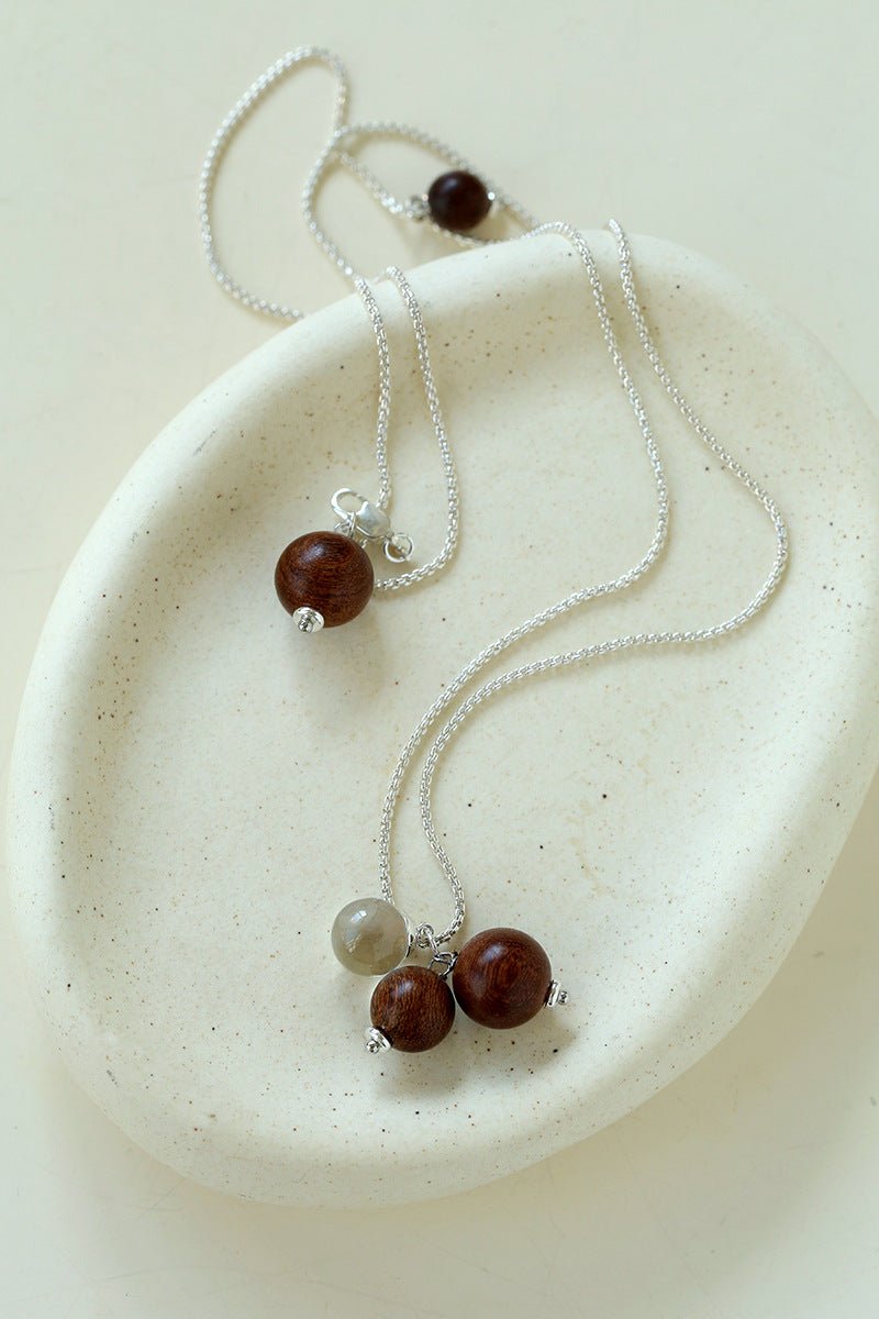 Sandalwood & Glass Bead Pendant Necklace - floysun