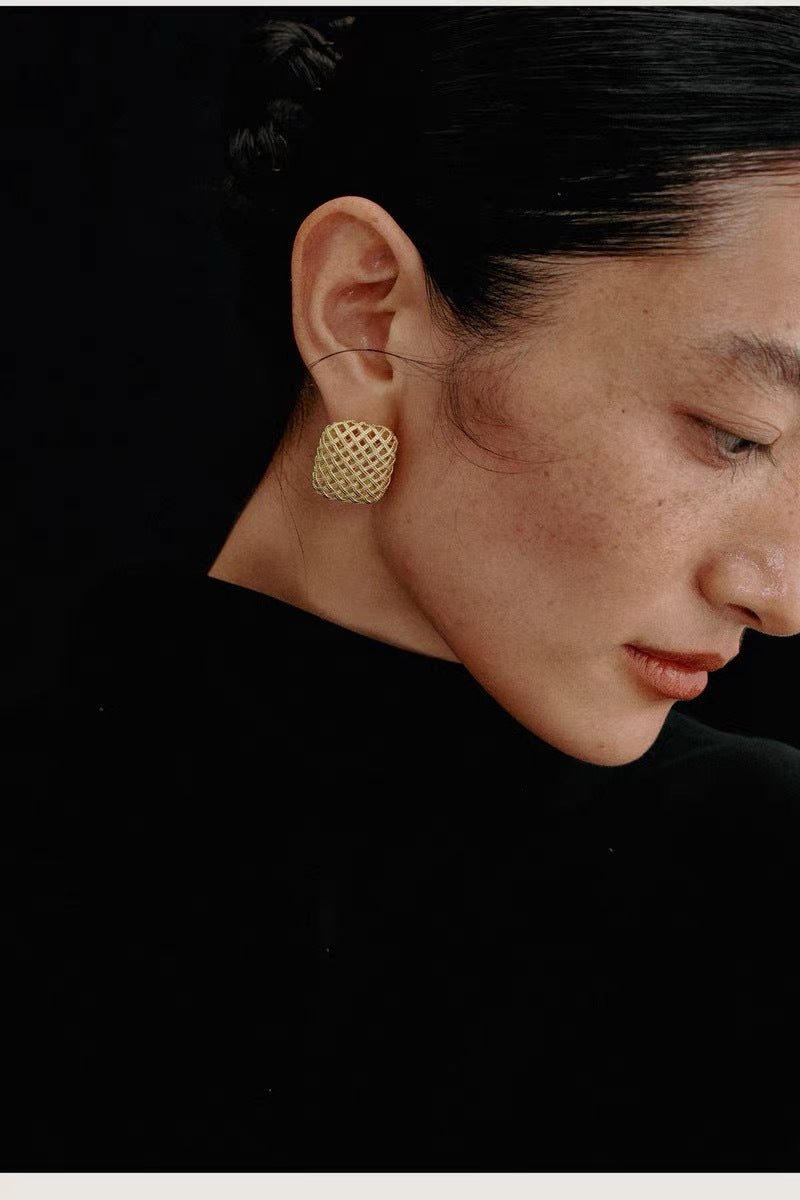 Sculptural Cage Geometric Lattice Stud Earrings - Modern Openwork Grid Disc Ear Droppers - floysun